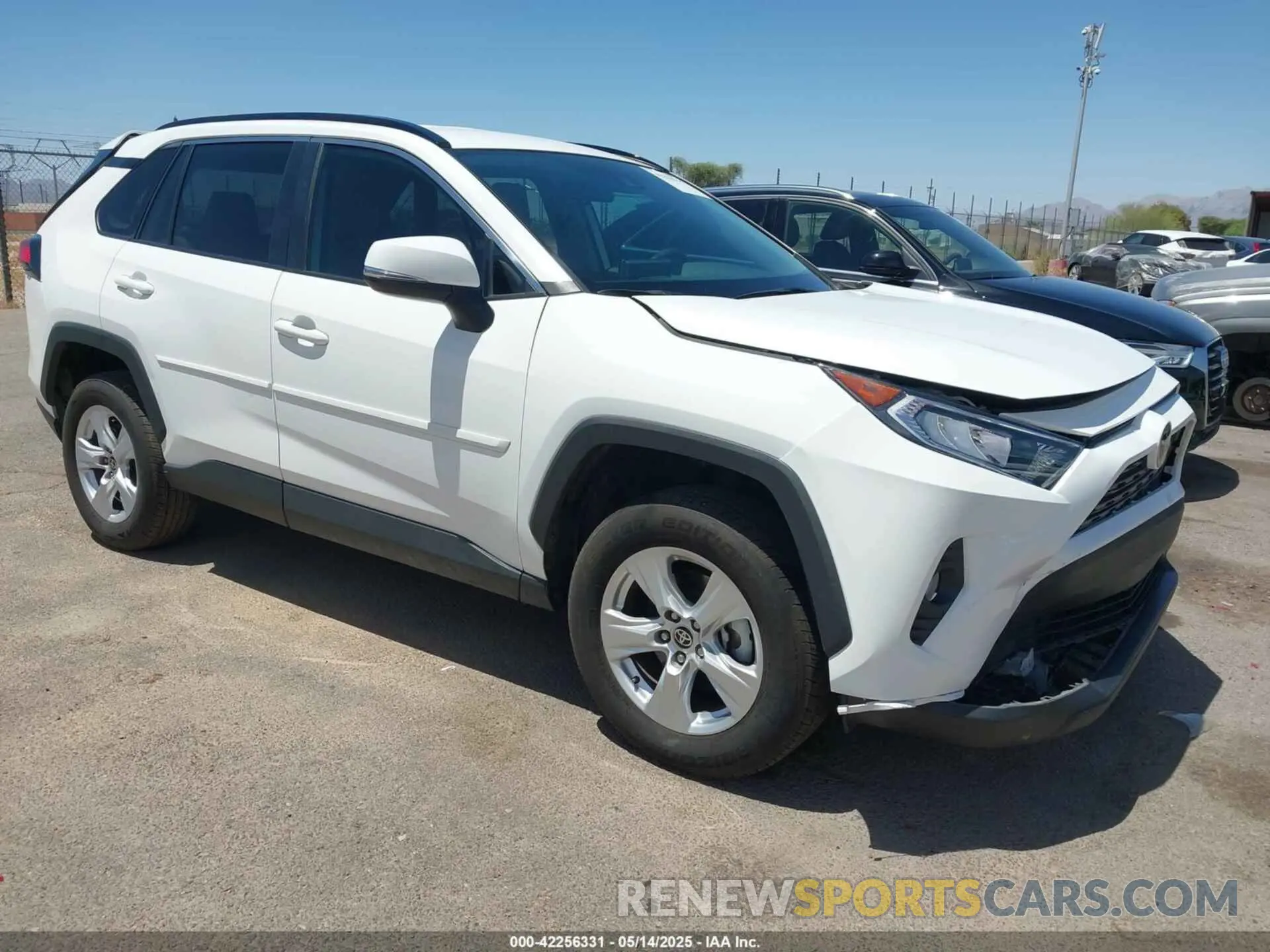 1 Photograph of a damaged car 2T3W1RFV2MC168675 TOYOTA RAV4 2021