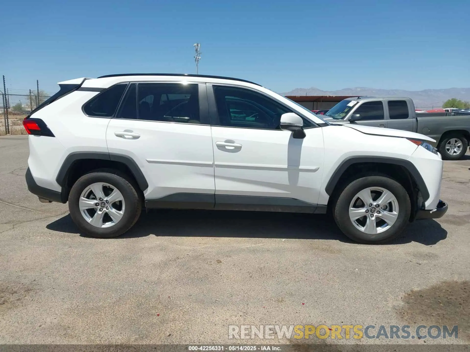 13 Photograph of a damaged car 2T3W1RFV2MC168675 TOYOTA RAV4 2021