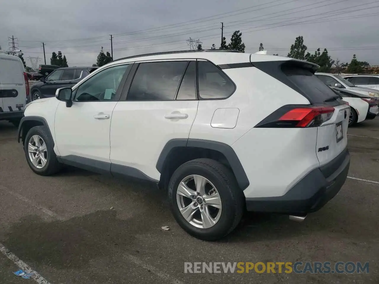 2 Photograph of a damaged car 2T3W1RFV2MC170572 TOYOTA RAV4 2021