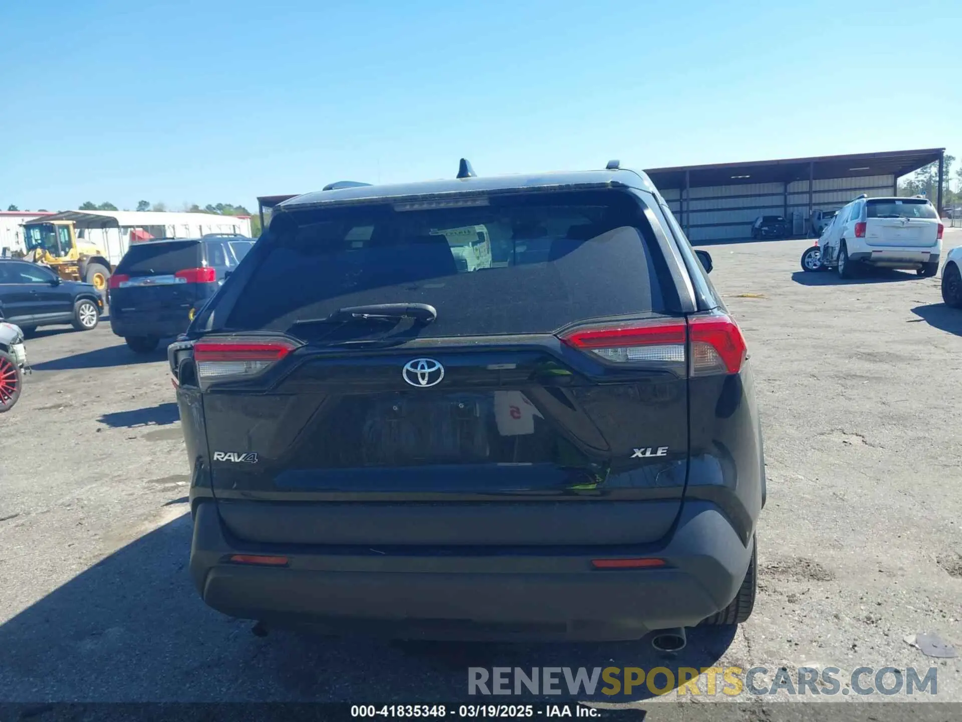 16 Photograph of a damaged car 2T3W1RFV2MW107986 TOYOTA RAV4 2021