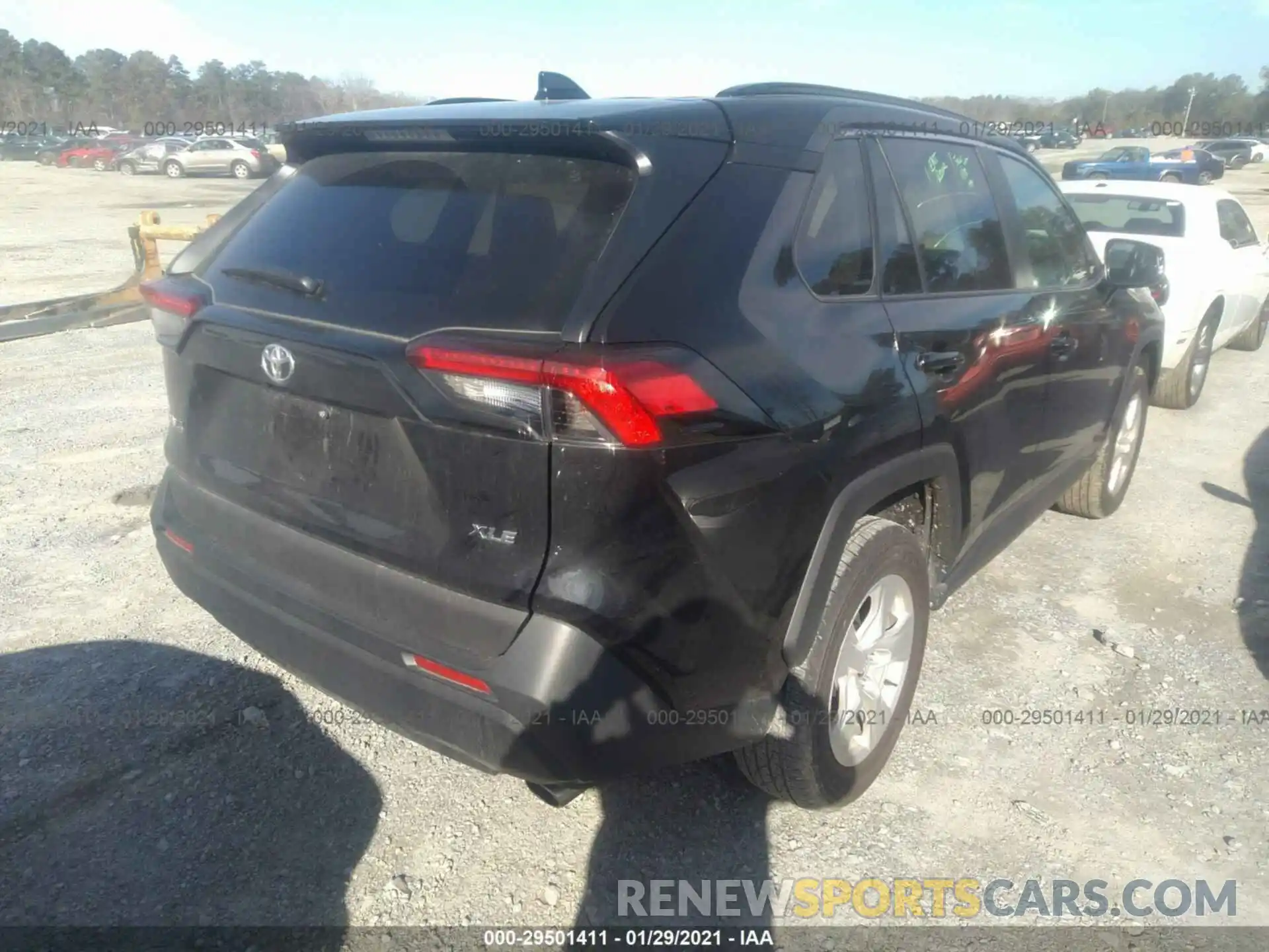 4 Photograph of a damaged car 2T3W1RFV2MW113416 TOYOTA RAV4 2021