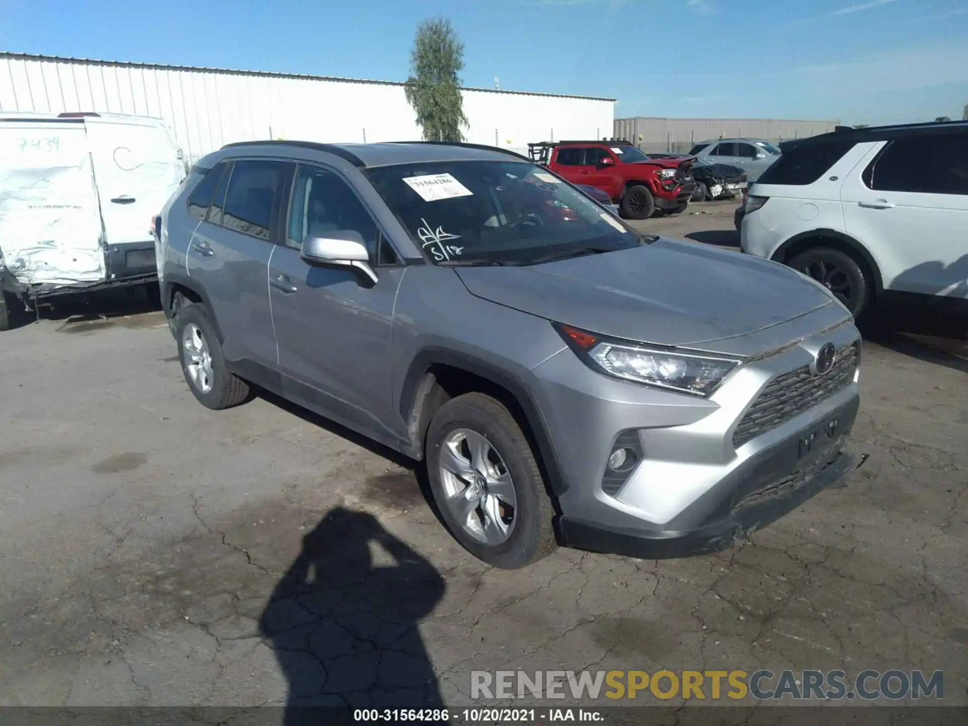 1 Photograph of a damaged car 2T3W1RFV2MW119443 TOYOTA RAV4 2021