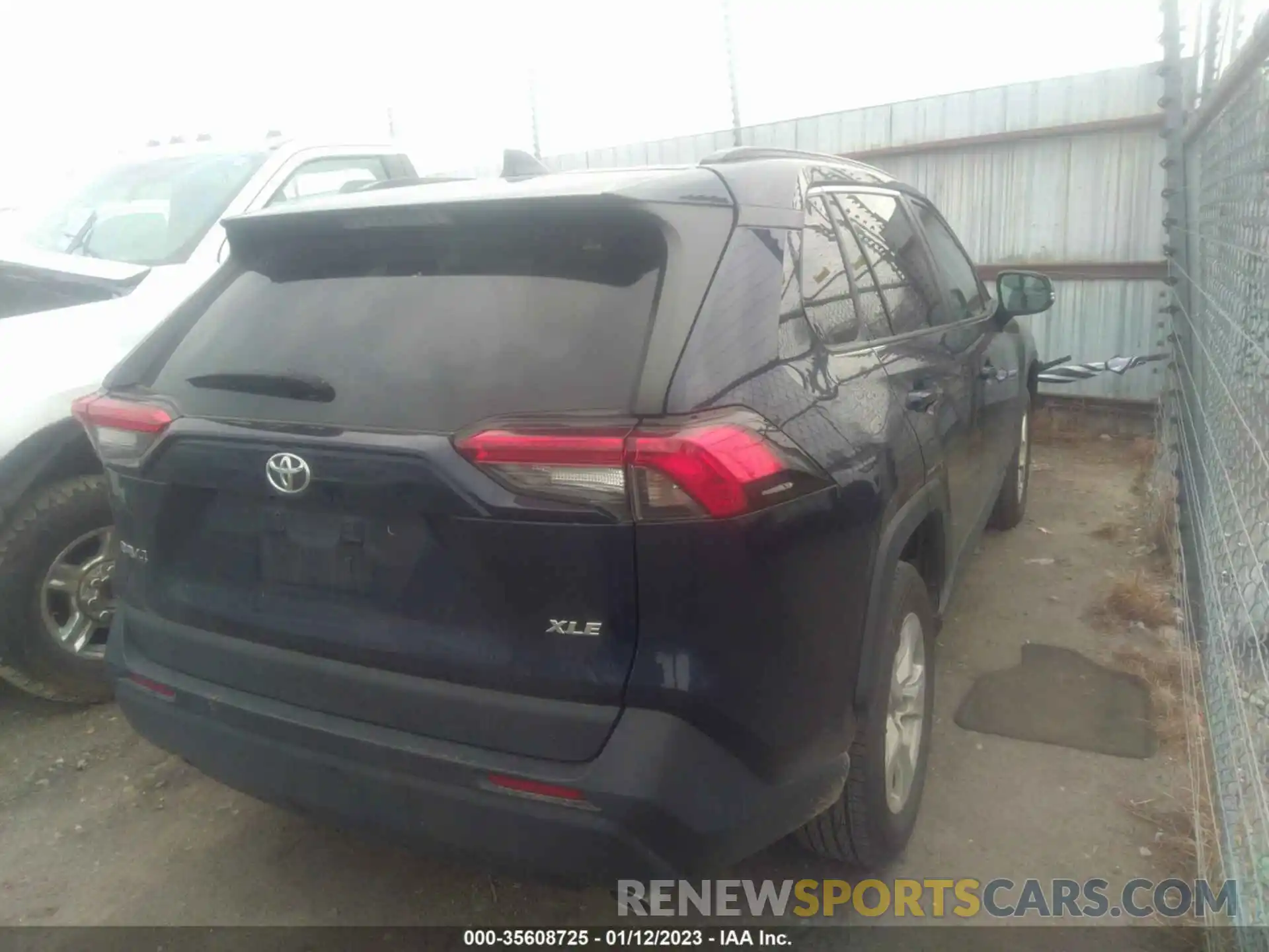 4 Photograph of a damaged car 2T3W1RFV2MW131558 TOYOTA RAV4 2021