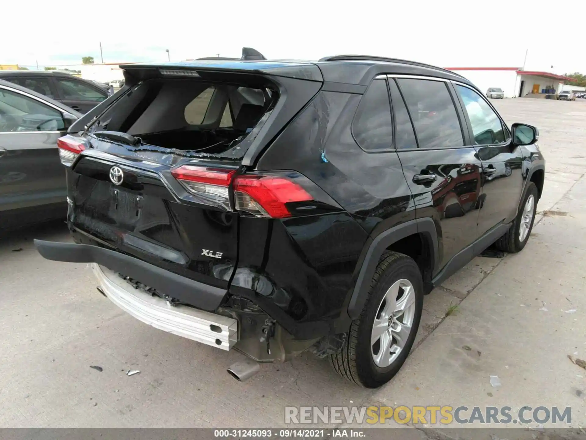 4 Photograph of a damaged car 2T3W1RFV2MW150109 TOYOTA RAV4 2021