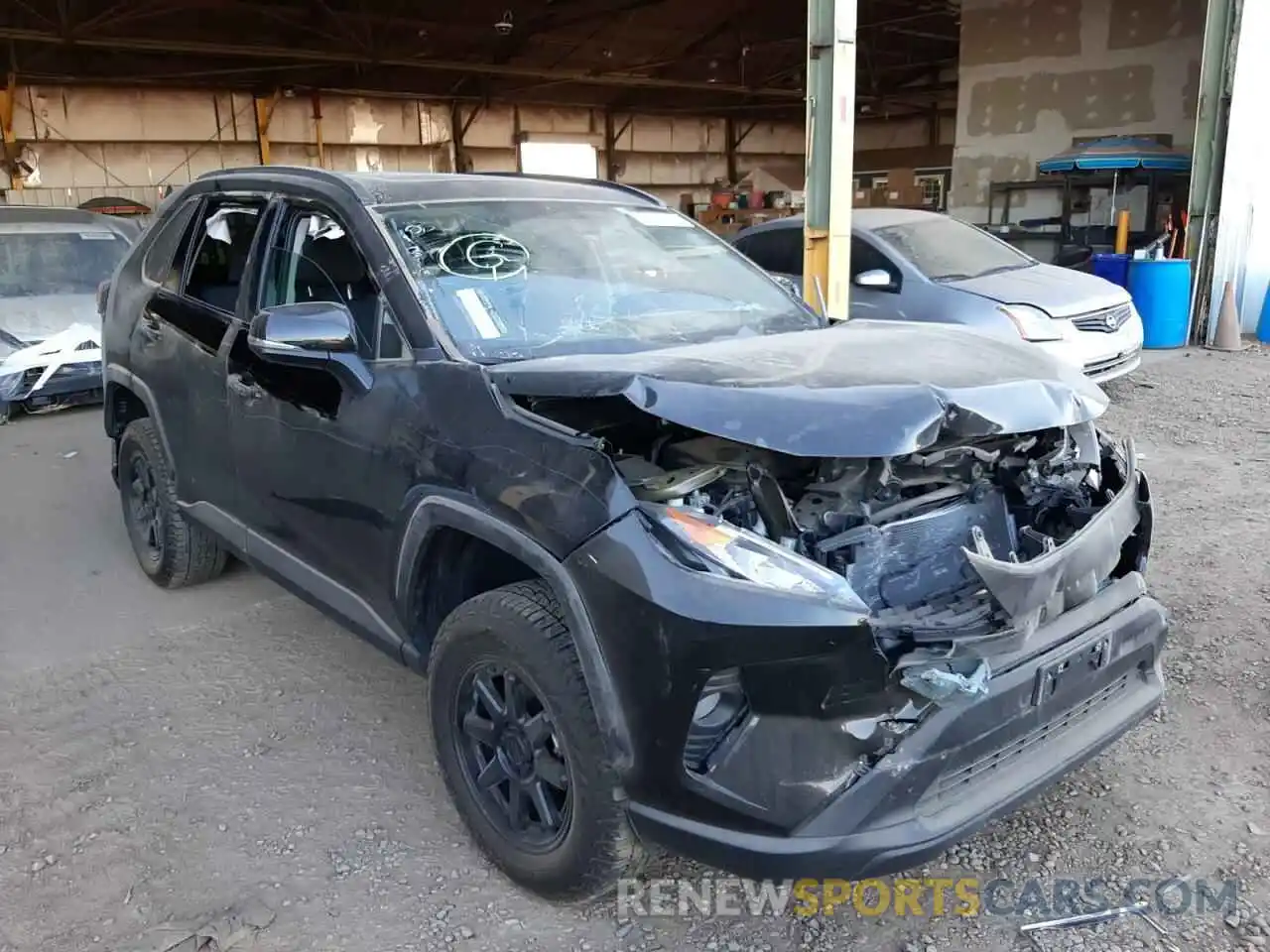 1 Photograph of a damaged car 2T3W1RFV2MW151552 TOYOTA RAV4 2021