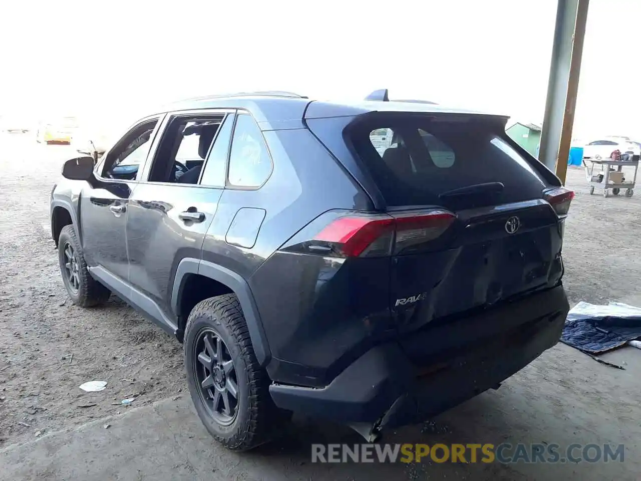 3 Photograph of a damaged car 2T3W1RFV2MW151552 TOYOTA RAV4 2021