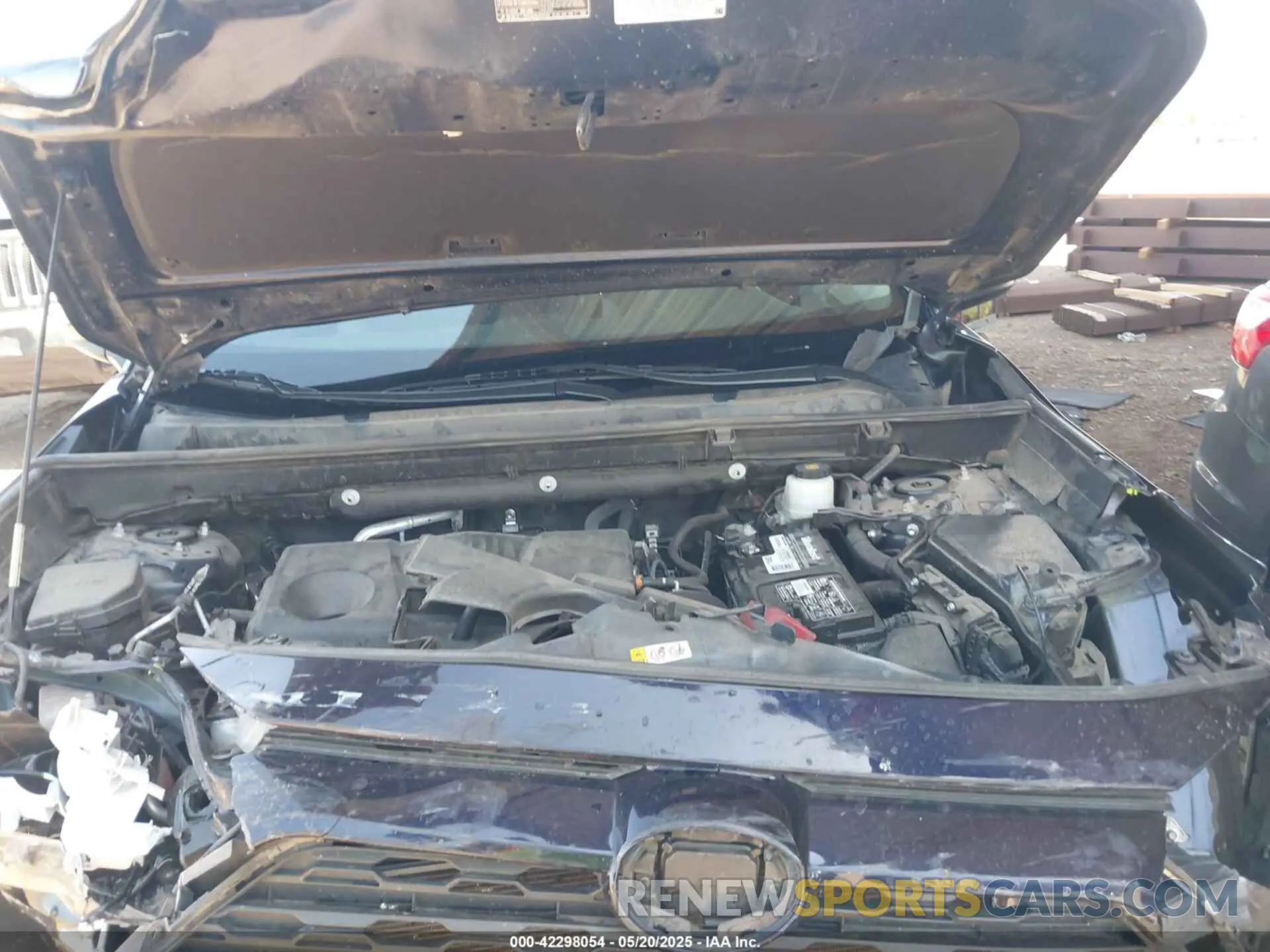 10 Photograph of a damaged car 2T3W1RFV2MW157691 TOYOTA RAV4 2021