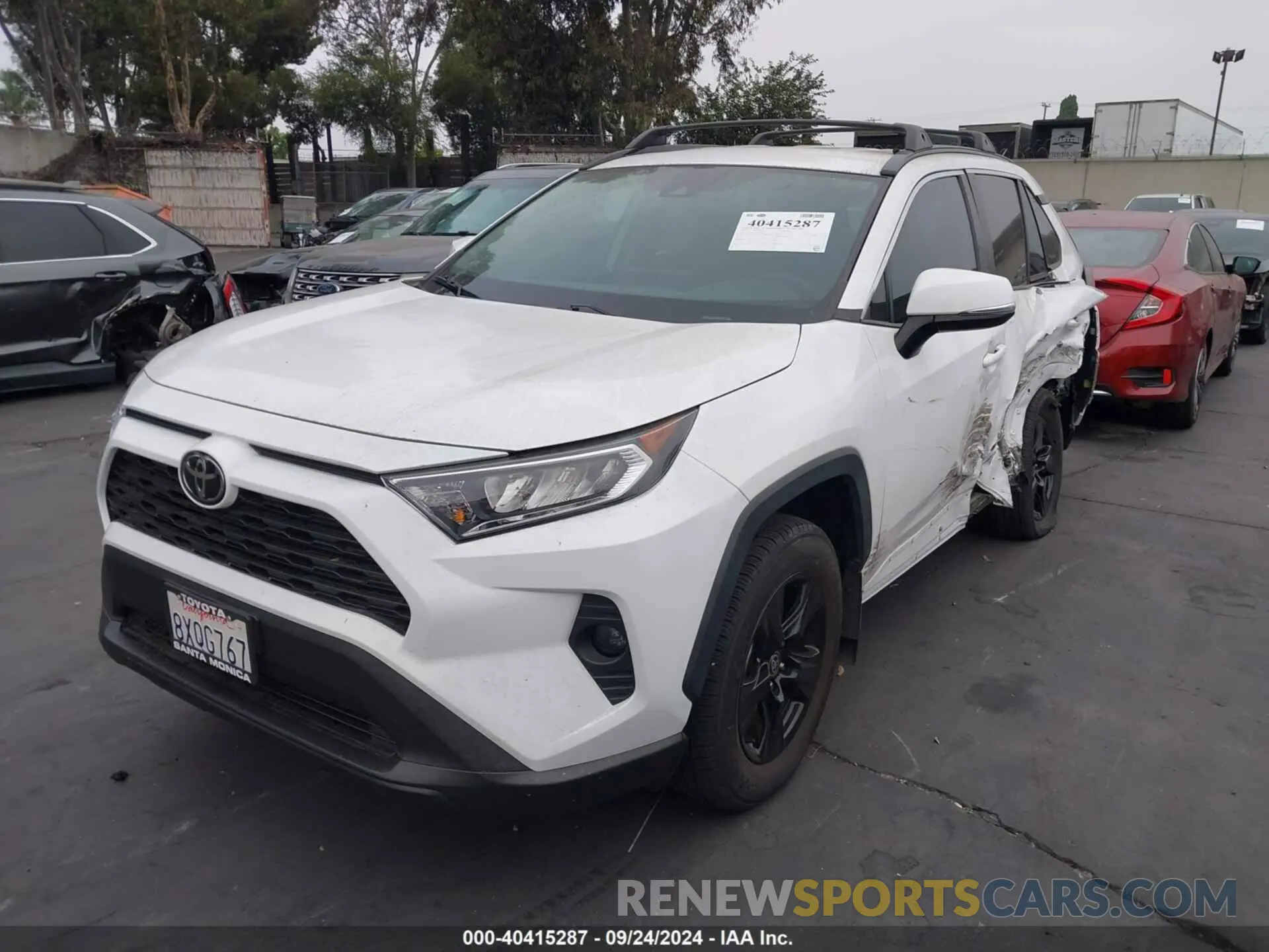 2 Photograph of a damaged car 2T3W1RFV2MW158971 TOYOTA RAV4 2021