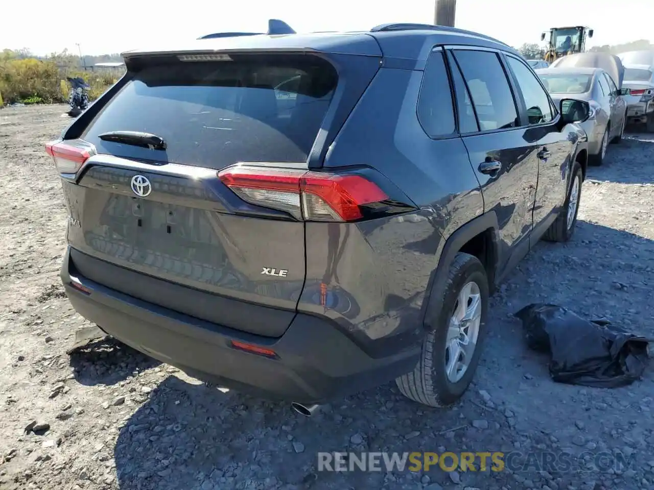 4 Photograph of a damaged car 2T3W1RFV2MW160719 TOYOTA RAV4 2021