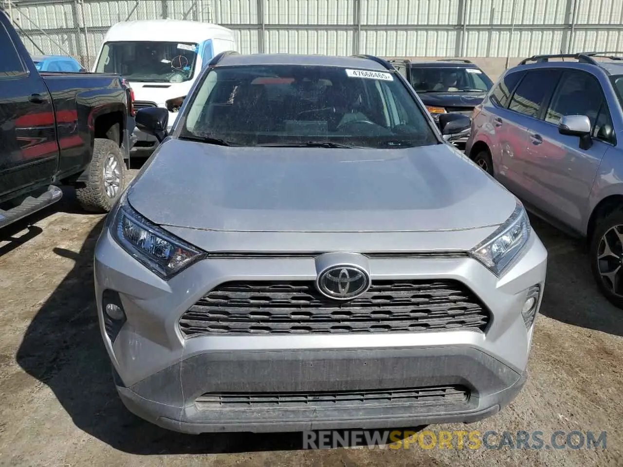 5 Photograph of a damaged car 2T3W1RFV2MW164611 TOYOTA RAV4 2021