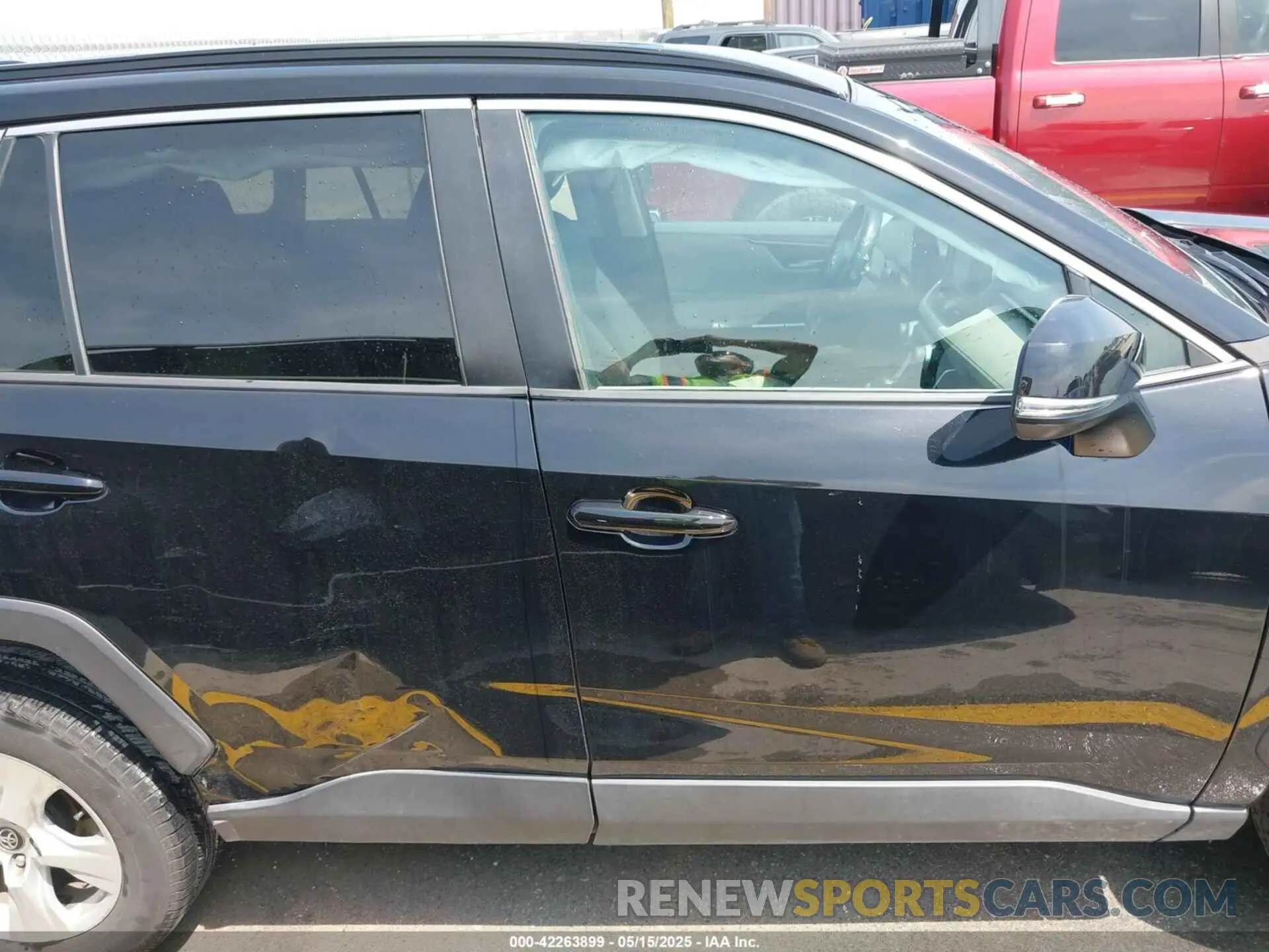 13 Photograph of a damaged car 2T3W1RFV3MC097504 TOYOTA RAV4 2021