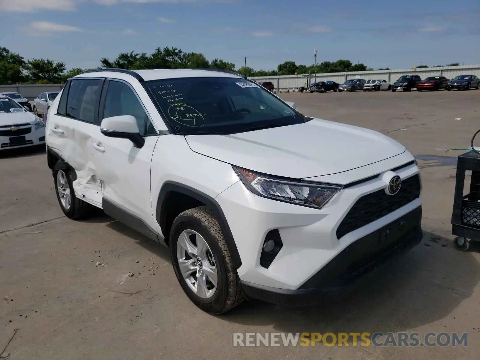 1 Photograph of a damaged car 2T3W1RFV3MC097907 TOYOTA RAV4 2021