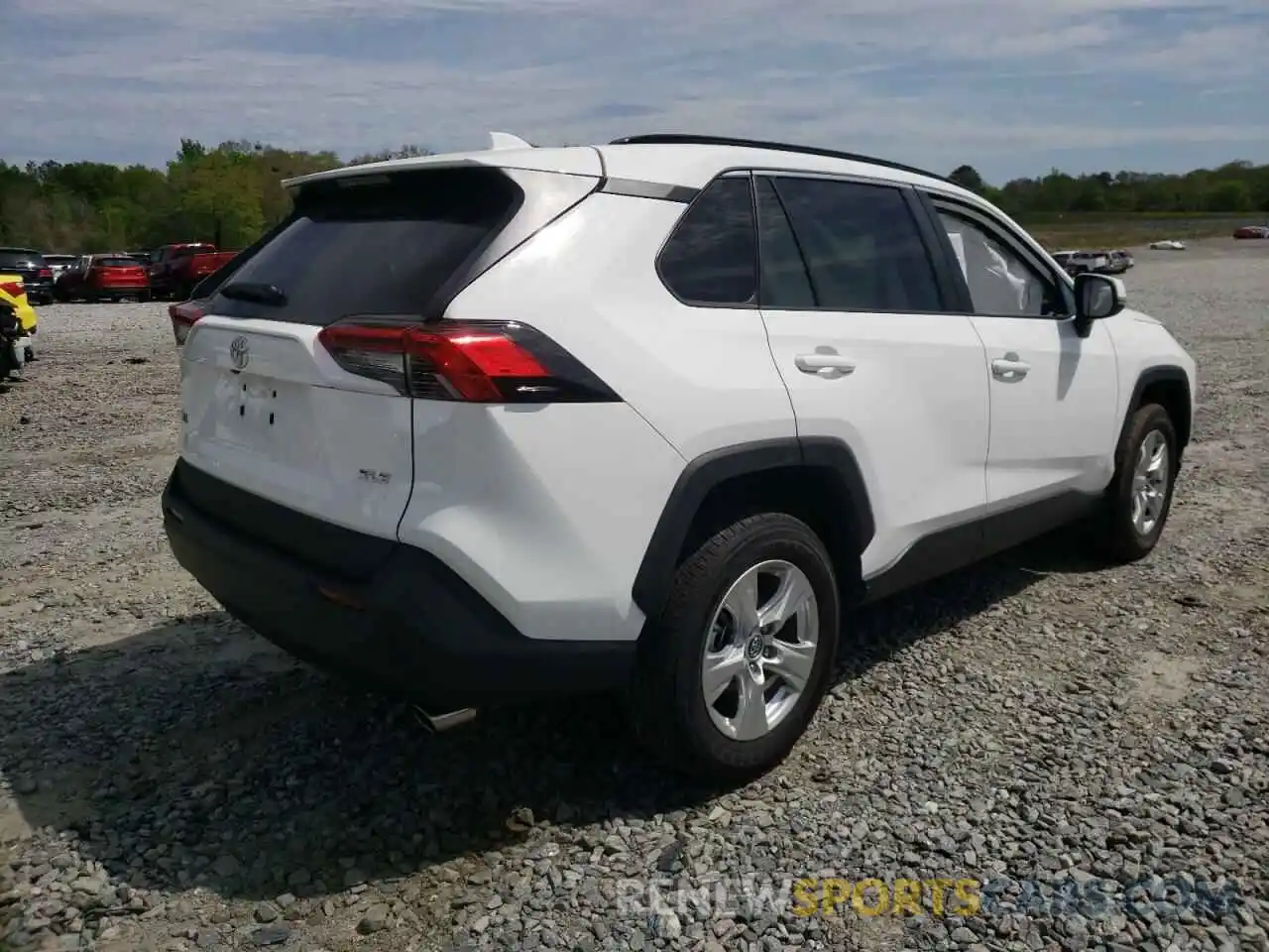 4 Photograph of a damaged car 2T3W1RFV3MC098393 TOYOTA RAV4 2021