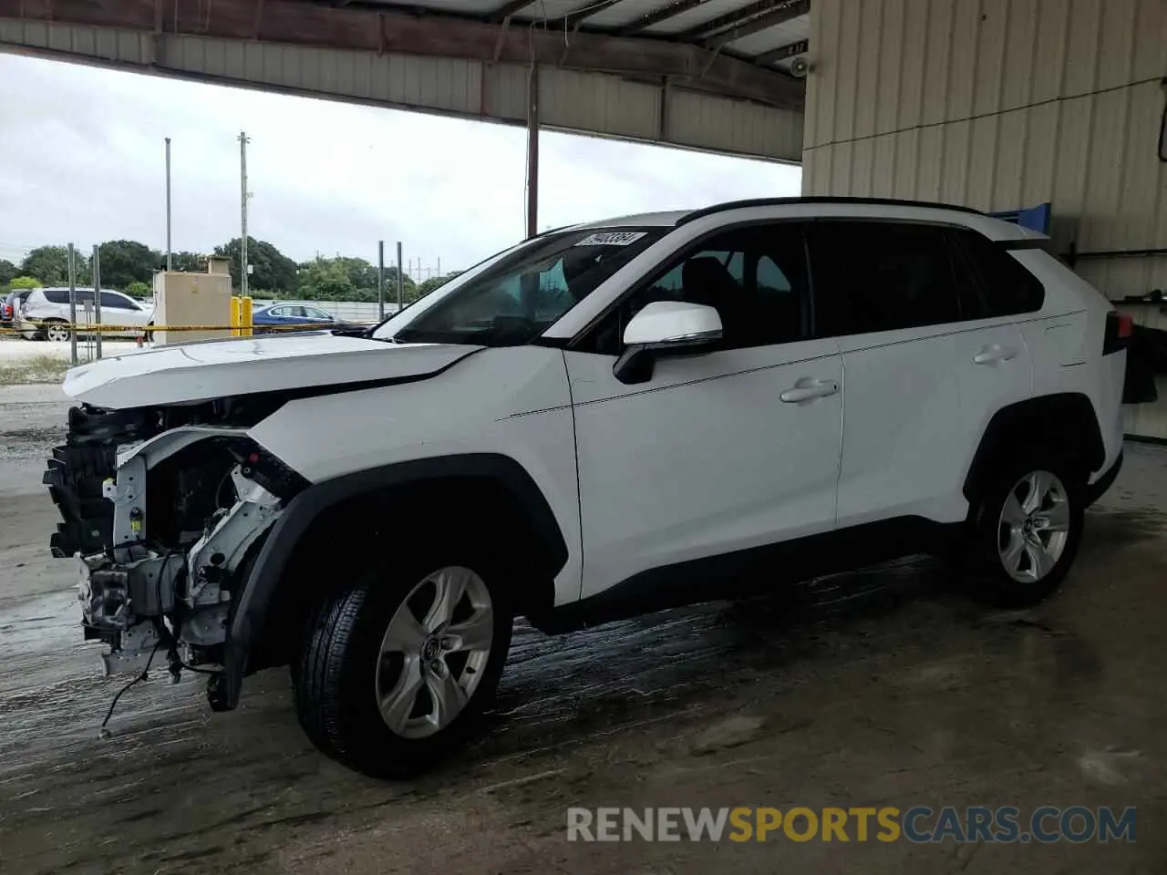 1 Photograph of a damaged car 2T3W1RFV3MC098734 TOYOTA RAV4 2021