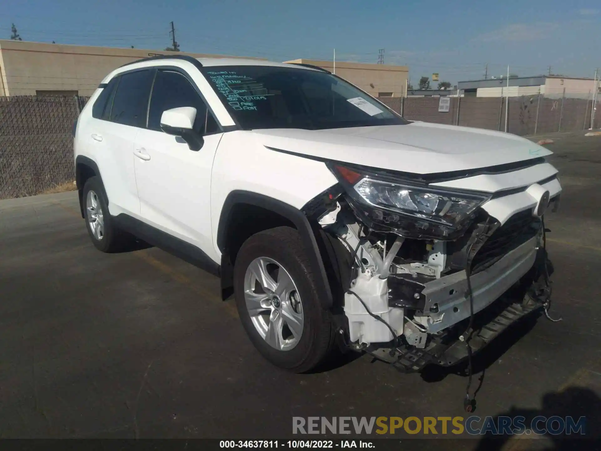 1 Photograph of a damaged car 2T3W1RFV3MC099060 TOYOTA RAV4 2021