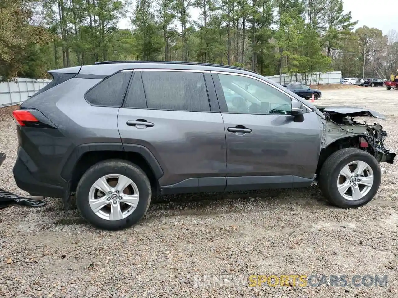 3 Photograph of a damaged car 2T3W1RFV3MC101194 TOYOTA RAV4 2021