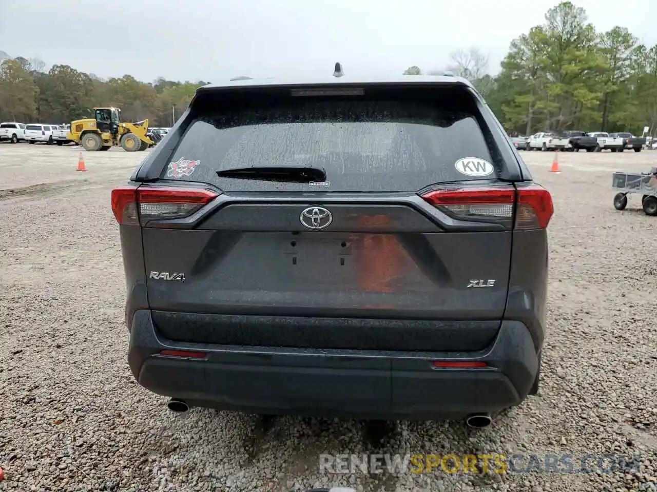 6 Photograph of a damaged car 2T3W1RFV3MC101194 TOYOTA RAV4 2021