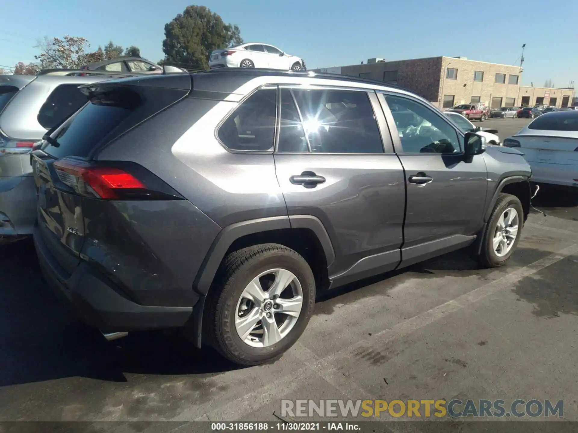 4 Photograph of a damaged car 2T3W1RFV3MC105990 TOYOTA RAV4 2021