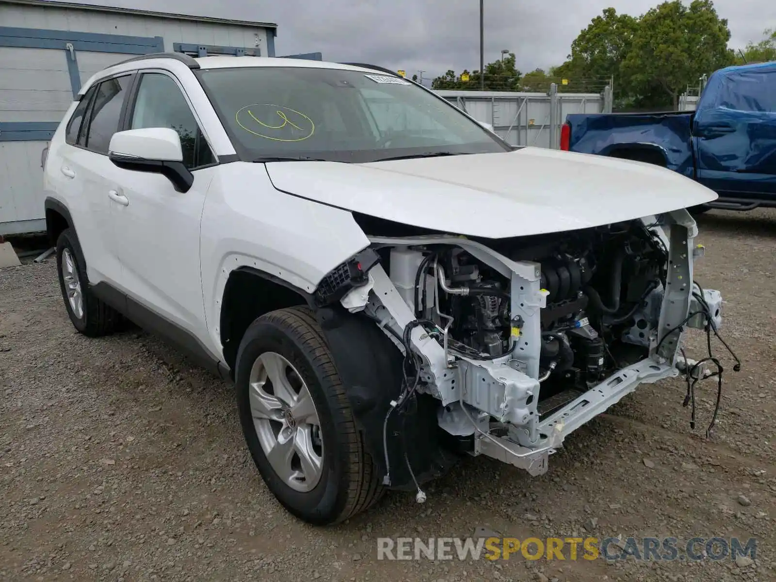 1 Photograph of a damaged car 2T3W1RFV3MC128170 TOYOTA RAV4 2021