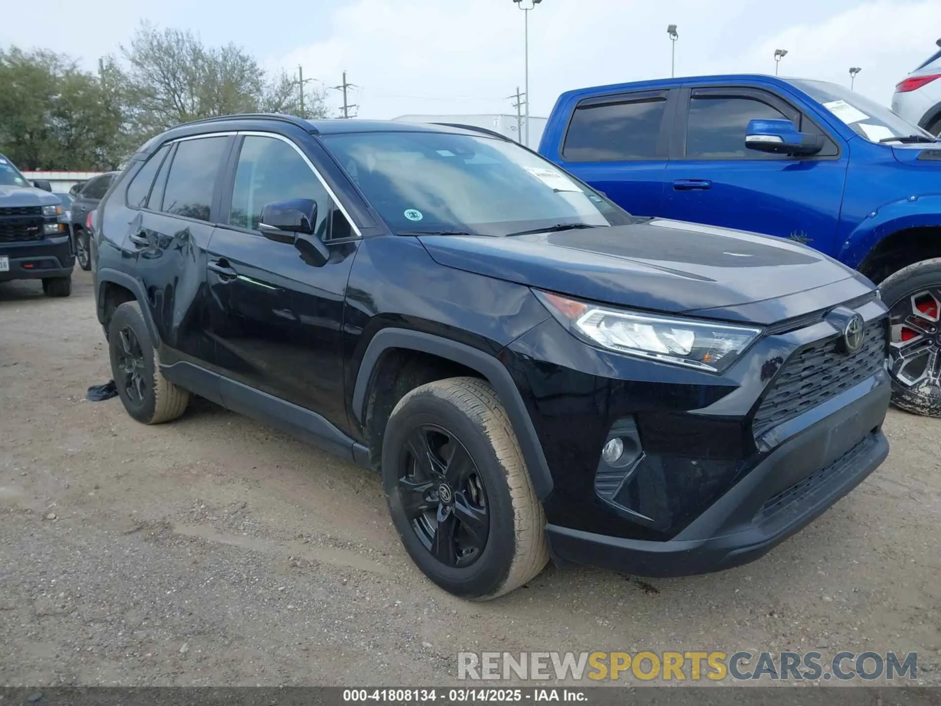 1 Photograph of a damaged car 2T3W1RFV3MC128377 TOYOTA RAV4 2021