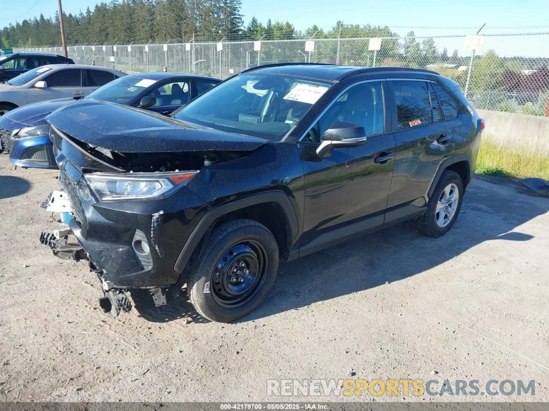 2 Photograph of a damaged car 2T3W1RFV3MC132459 TOYOTA RAV4 2021