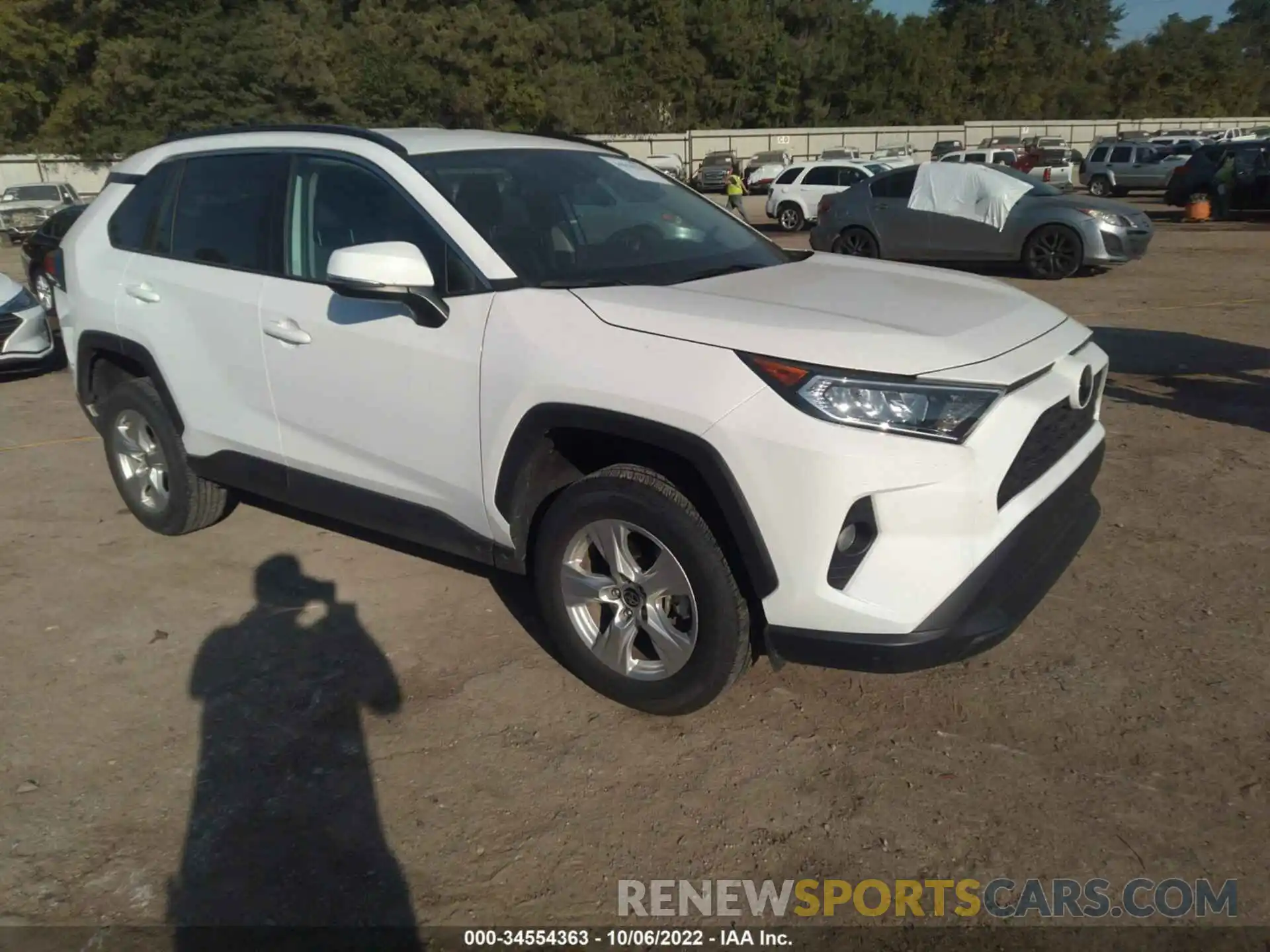 1 Photograph of a damaged car 2T3W1RFV3MC139279 TOYOTA RAV4 2021