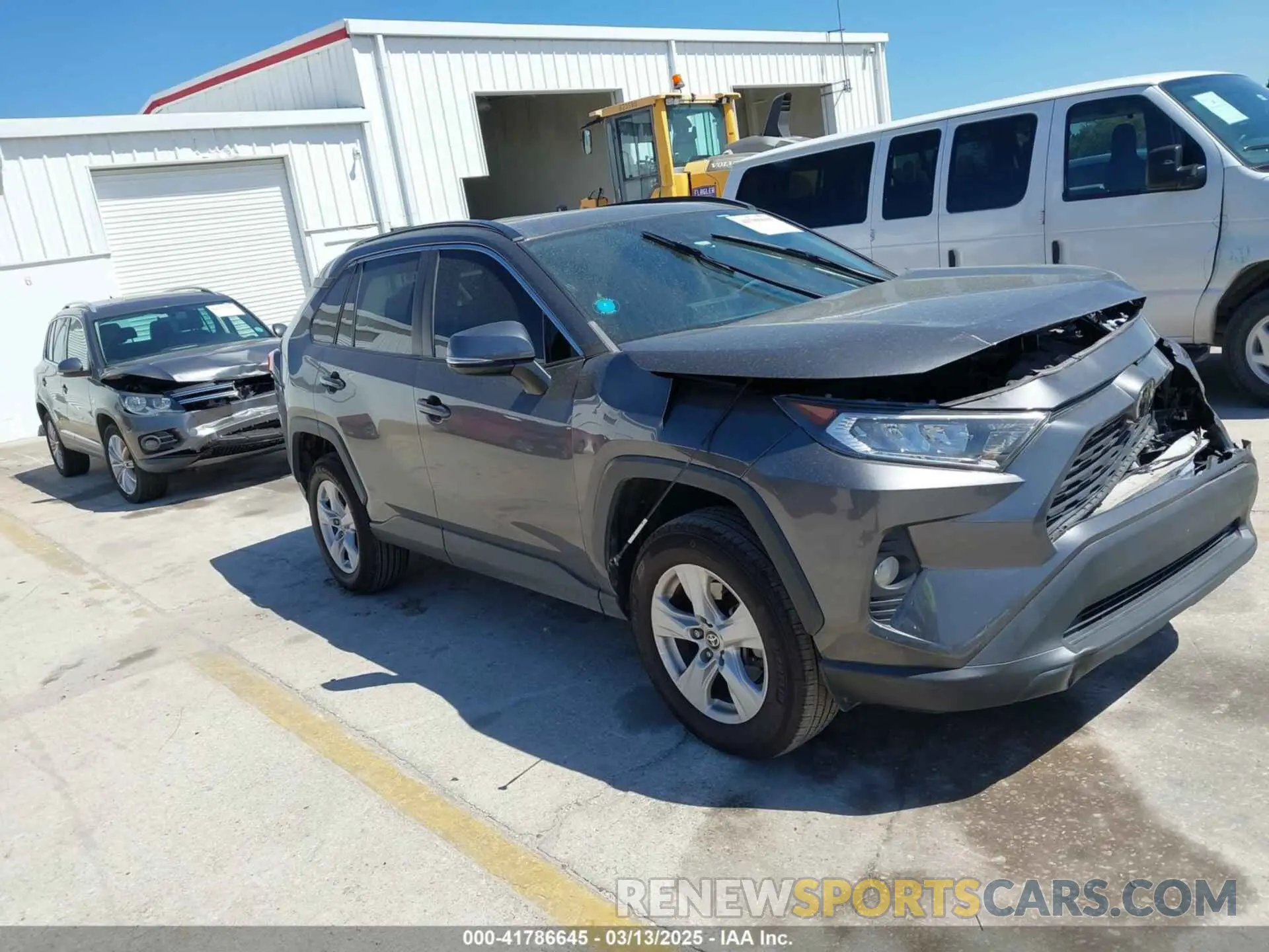 1 Photograph of a damaged car 2T3W1RFV3MC160651 TOYOTA RAV4 2021