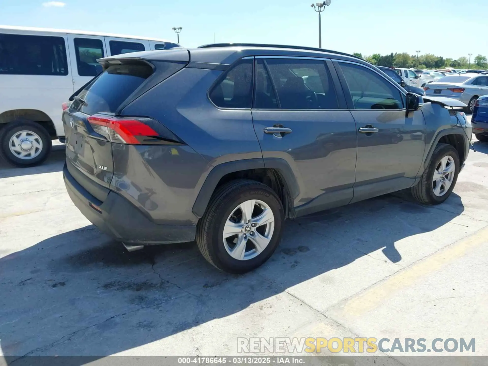 4 Photograph of a damaged car 2T3W1RFV3MC160651 TOYOTA RAV4 2021