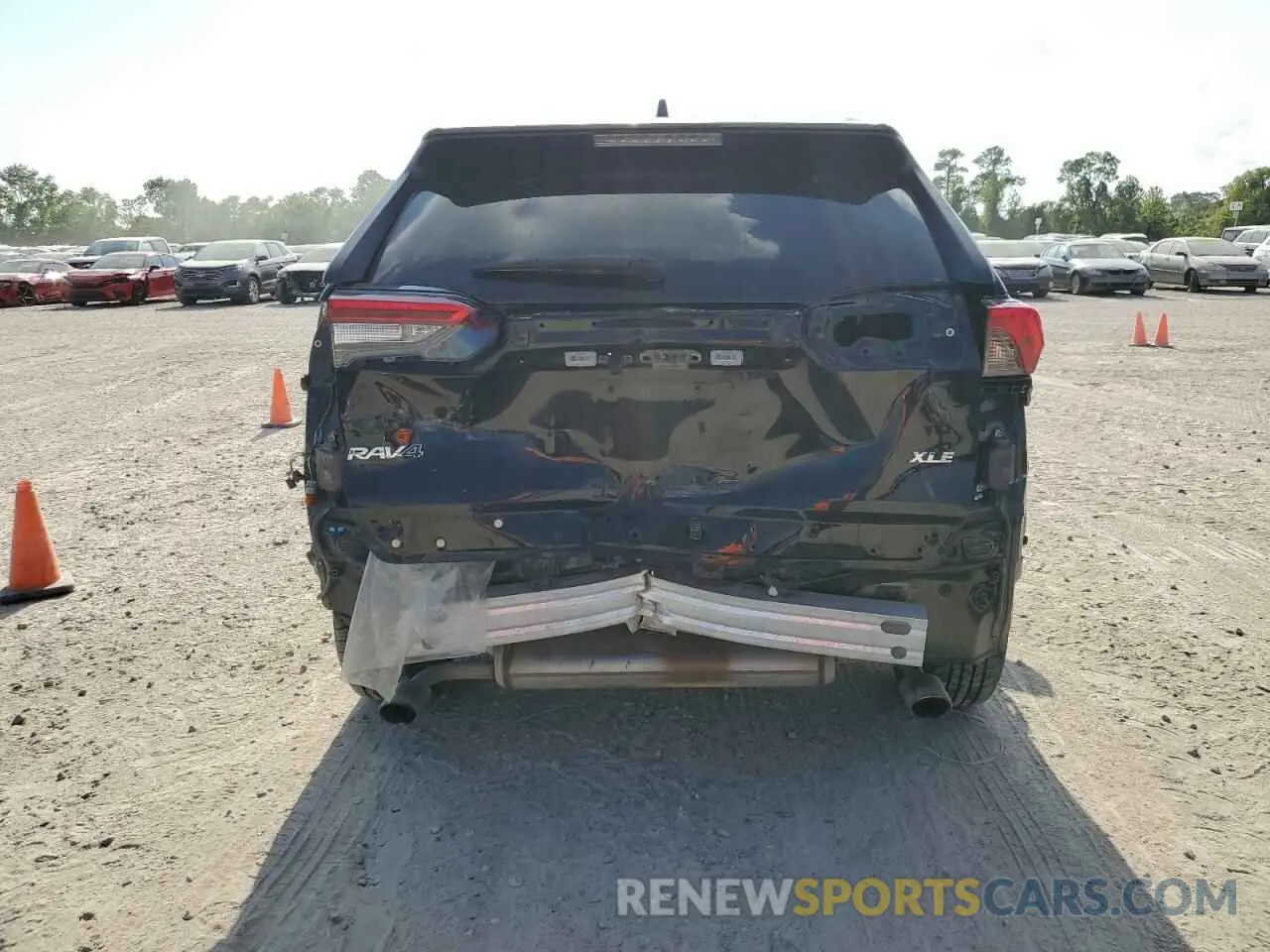 6 Photograph of a damaged car 2T3W1RFV3MW105213 TOYOTA RAV4 2021