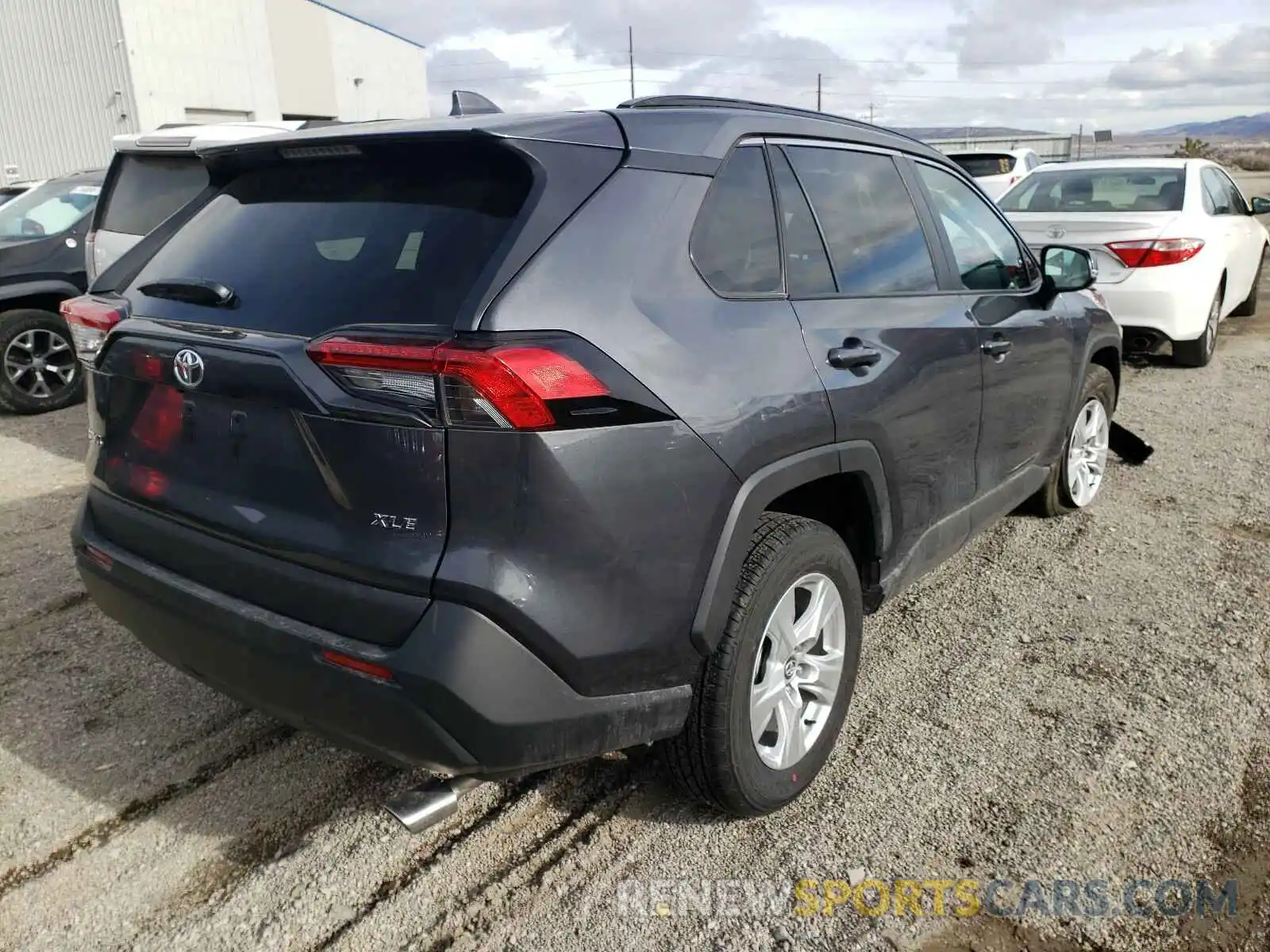 4 Photograph of a damaged car 2T3W1RFV3MW116146 TOYOTA RAV4 2021