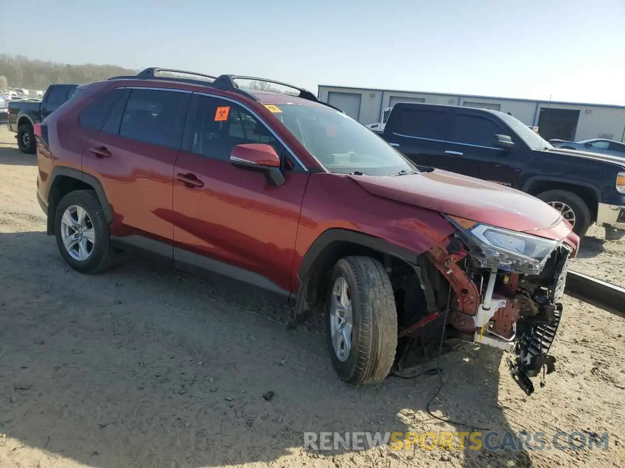 4 Photograph of a damaged car 2T3W1RFV3MW117216 TOYOTA RAV4 2021