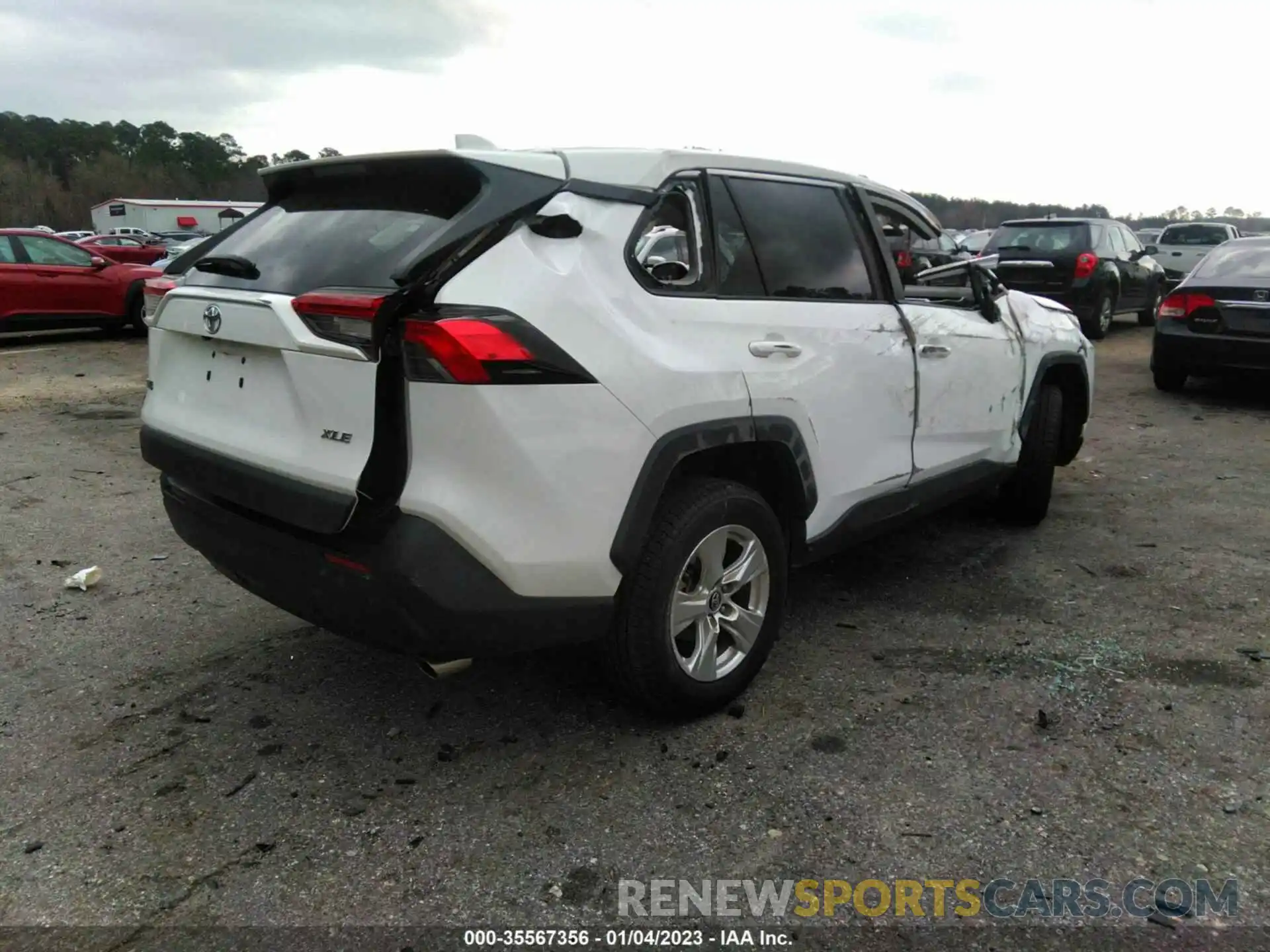 4 Photograph of a damaged car 2T3W1RFV3MW118382 TOYOTA RAV4 2021