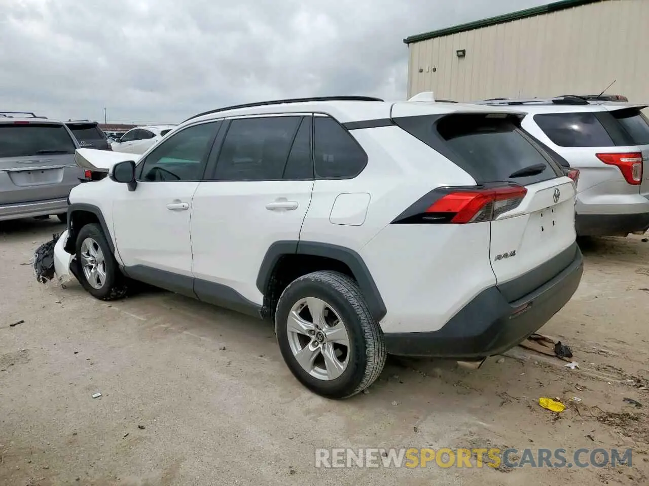 2 Photograph of a damaged car 2T3W1RFV3MW120701 TOYOTA RAV4 2021