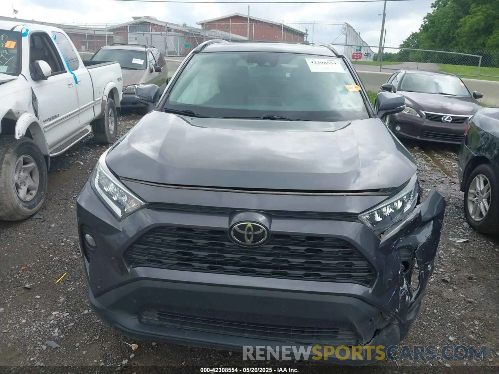 6 Photograph of a damaged car 2T3W1RFV3MW128216 TOYOTA RAV4 2021