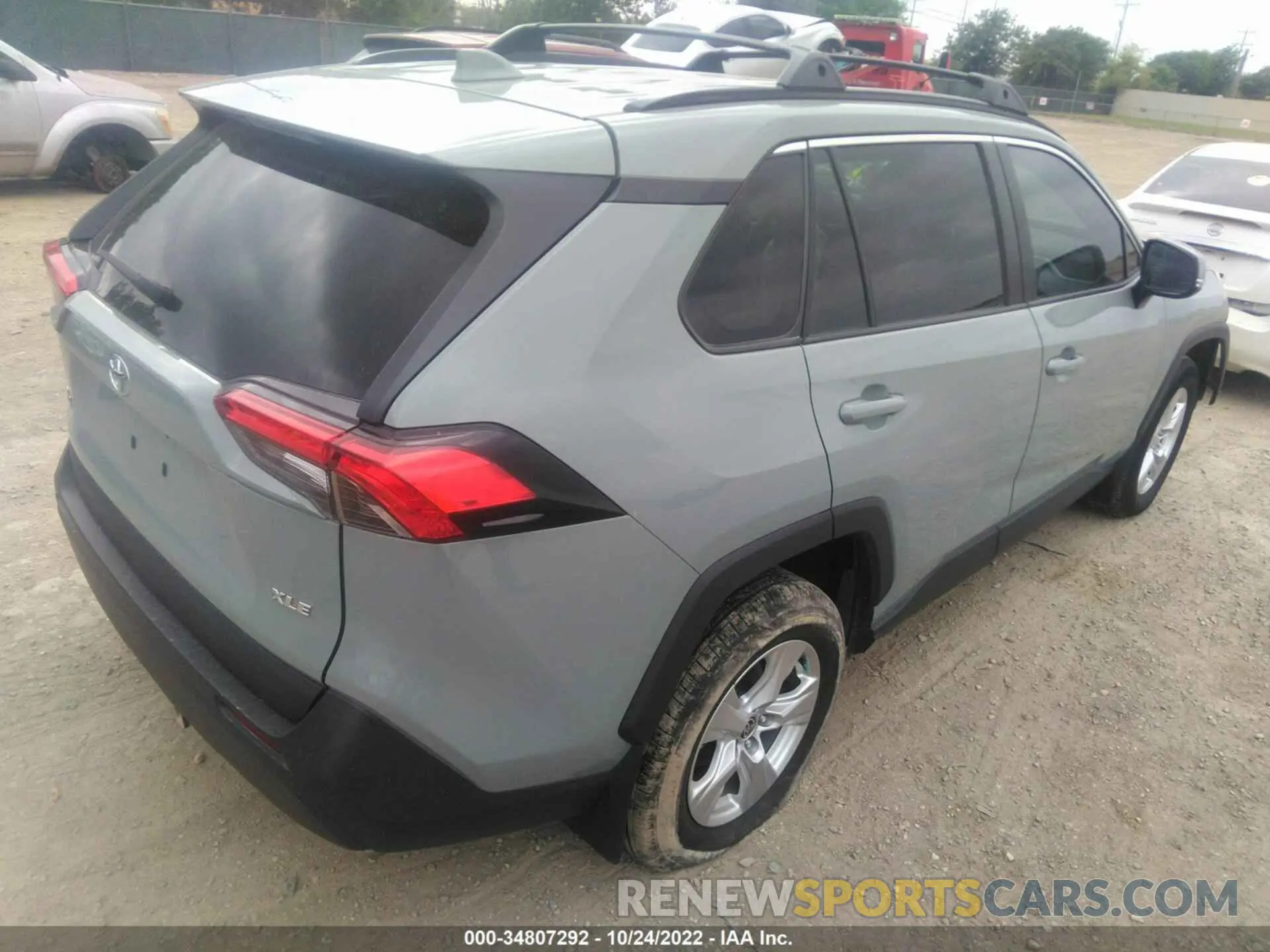 4 Photograph of a damaged car 2T3W1RFV3MW130435 TOYOTA RAV4 2021
