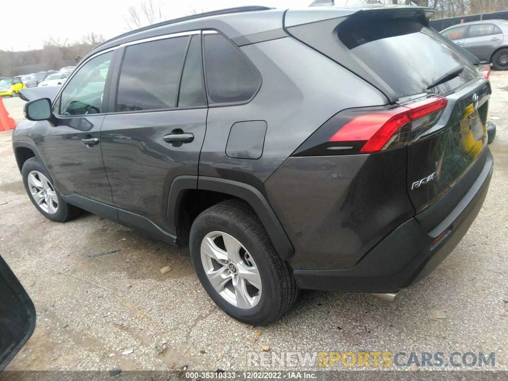 3 Photograph of a damaged car 2T3W1RFV3MW133657 TOYOTA RAV4 2021