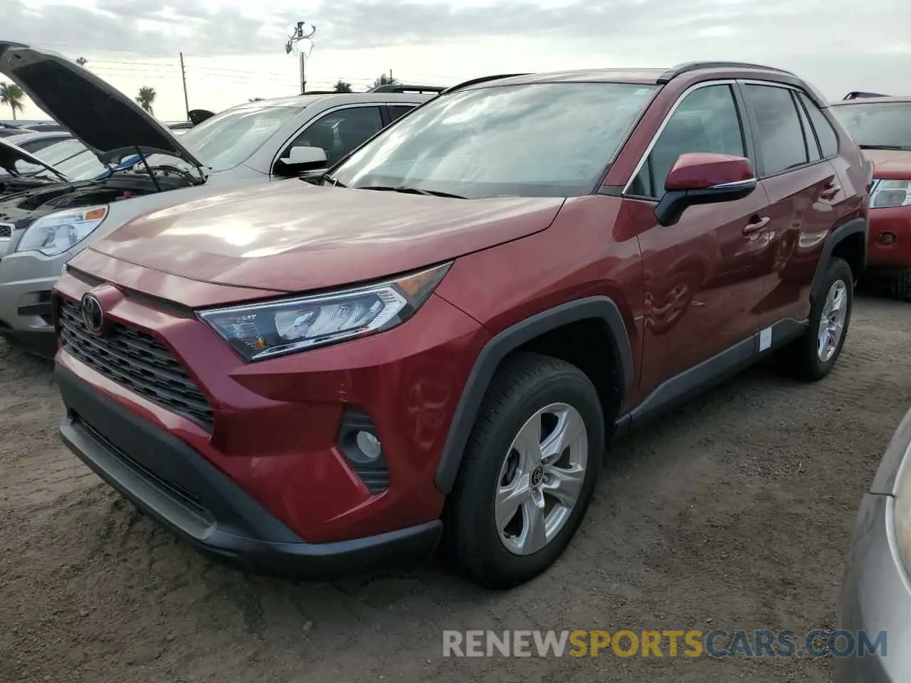1 Photograph of a damaged car 2T3W1RFV3MW137269 TOYOTA RAV4 2021