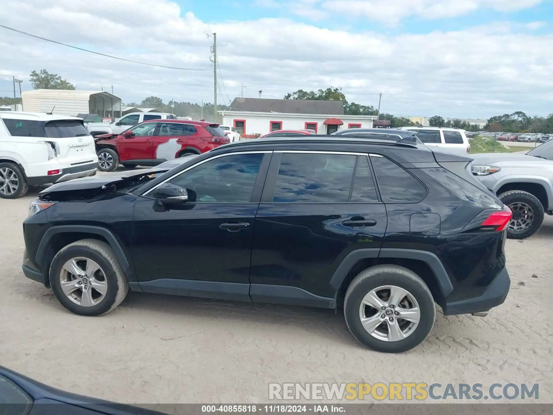 14 Photograph of a damaged car 2T3W1RFV3MW139104 TOYOTA RAV4 2021