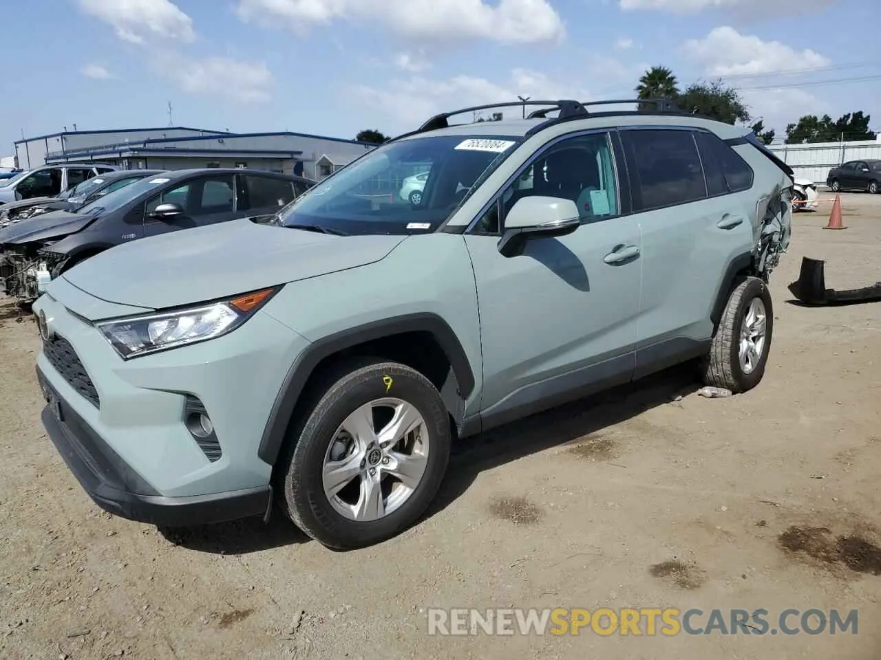 1 Photograph of a damaged car 2T3W1RFV3MW140043 TOYOTA RAV4 2021