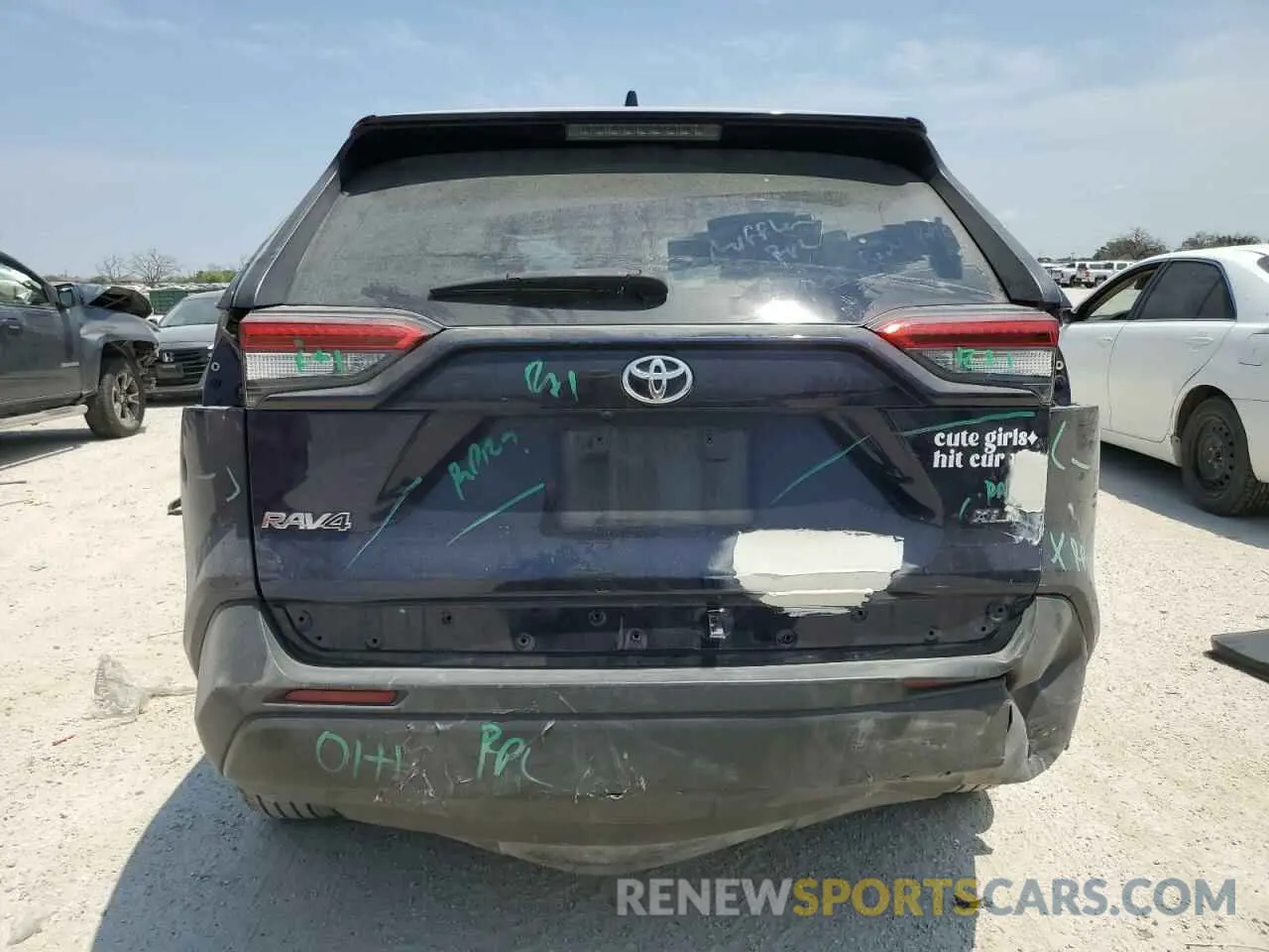 6 Photograph of a damaged car 2T3W1RFV3MW140365 TOYOTA RAV4 2021