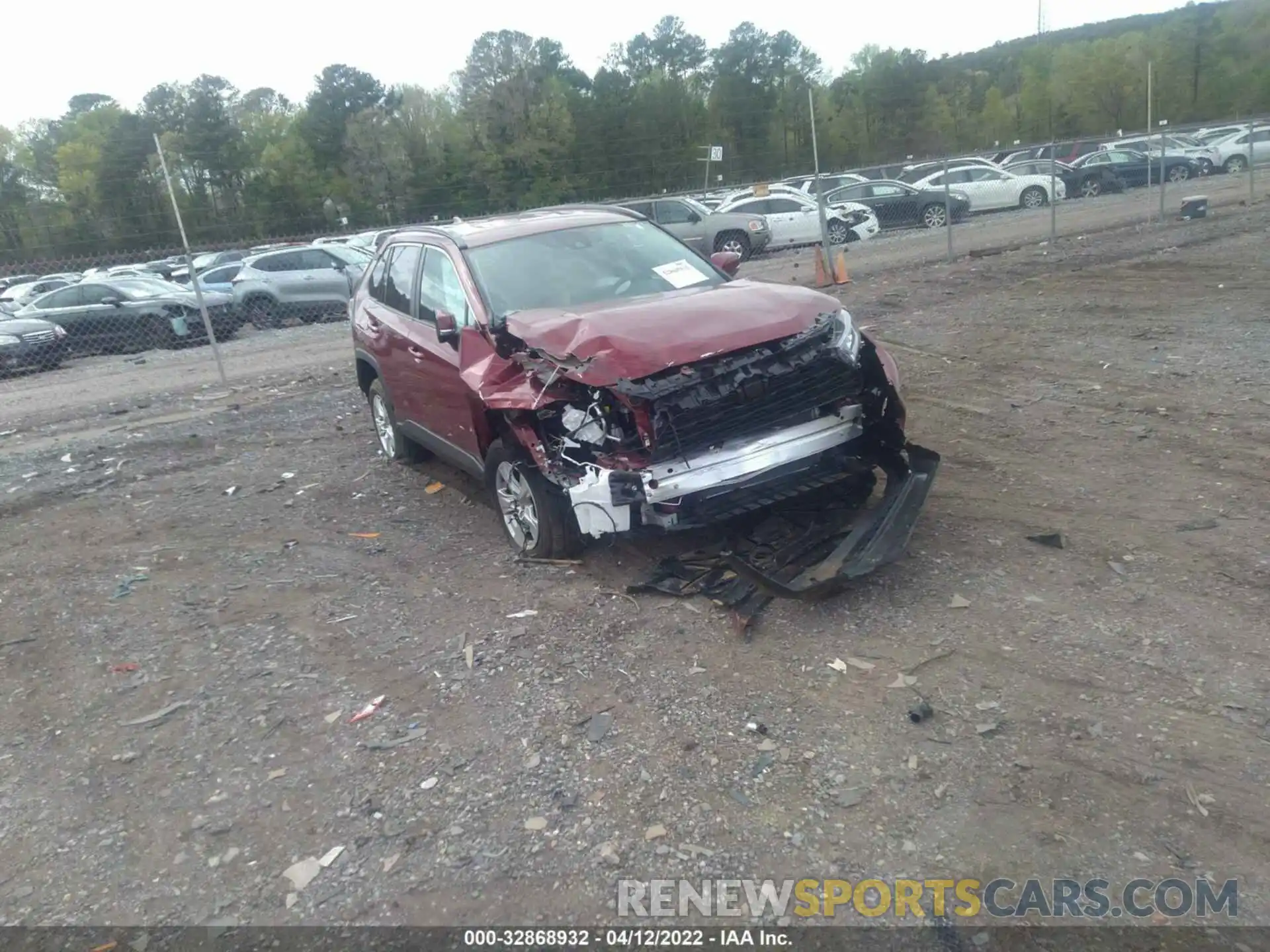 1 Photograph of a damaged car 2T3W1RFV3MW141385 TOYOTA RAV4 2021