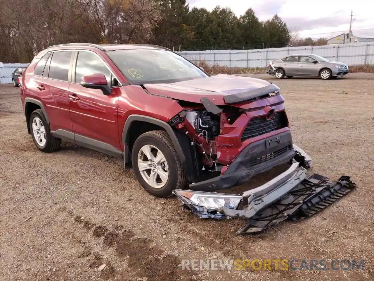 1 Photograph of a damaged car 2T3W1RFV3MW151253 TOYOTA RAV4 2021