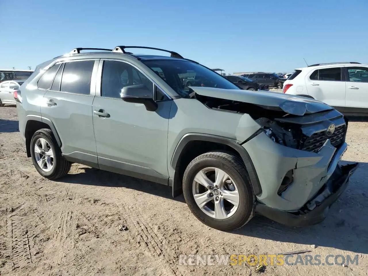 4 Photograph of a damaged car 2T3W1RFV3MW169221 TOYOTA RAV4 2021