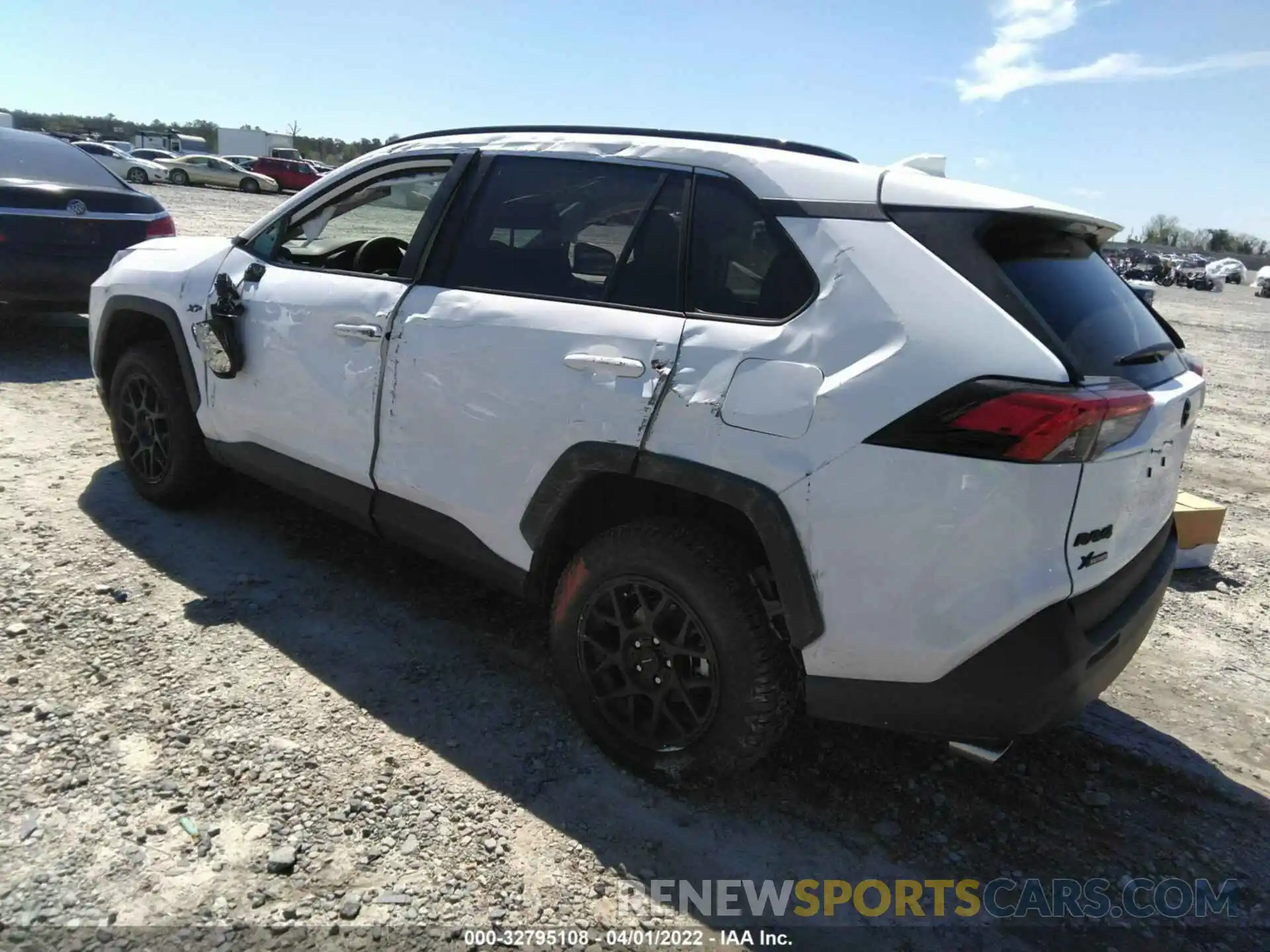 3 Photograph of a damaged car 2T3W1RFV3MW169459 TOYOTA RAV4 2021