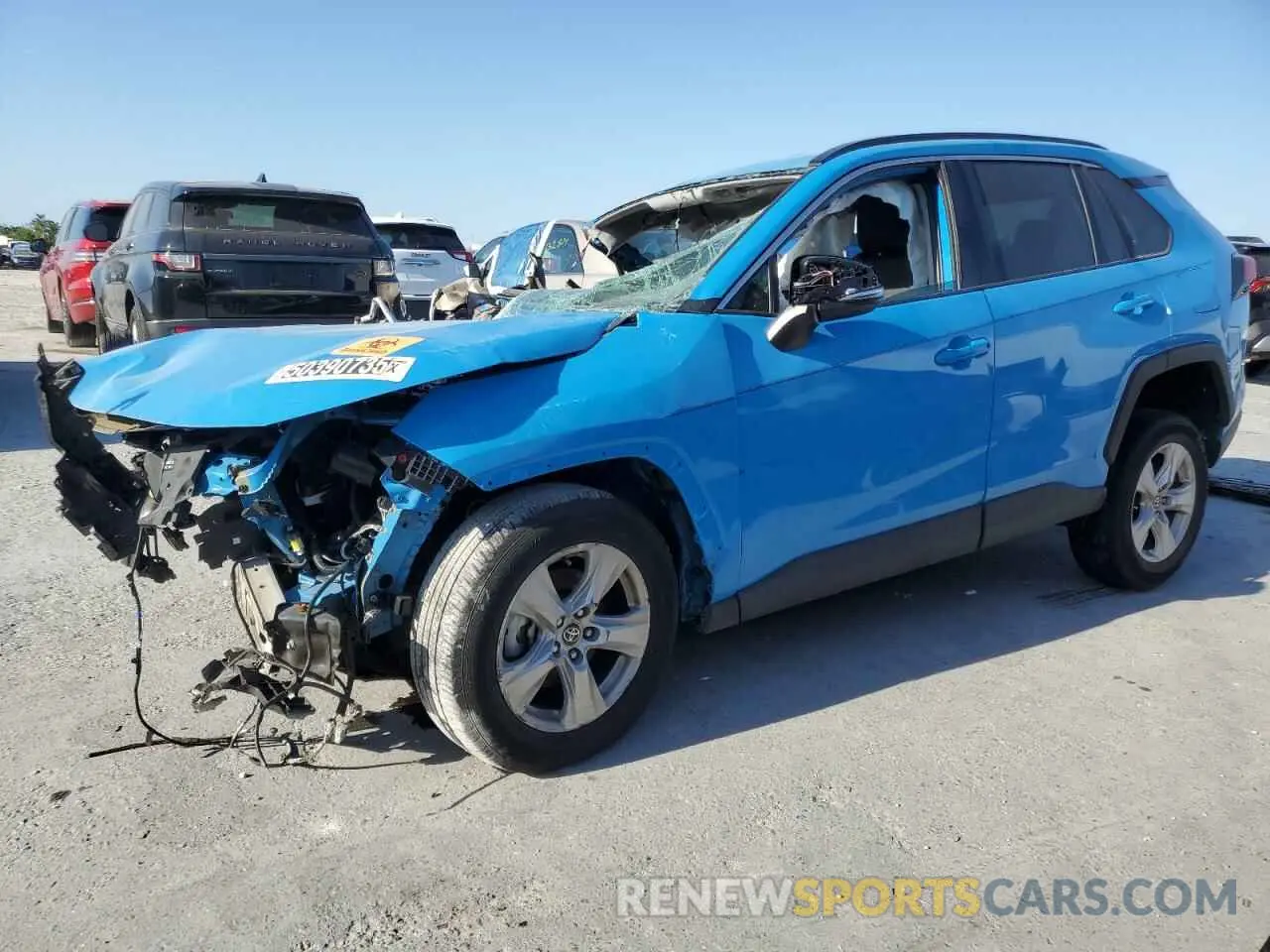 1 Photograph of a damaged car 2T3W1RFV3MW171423 TOYOTA RAV4 2021