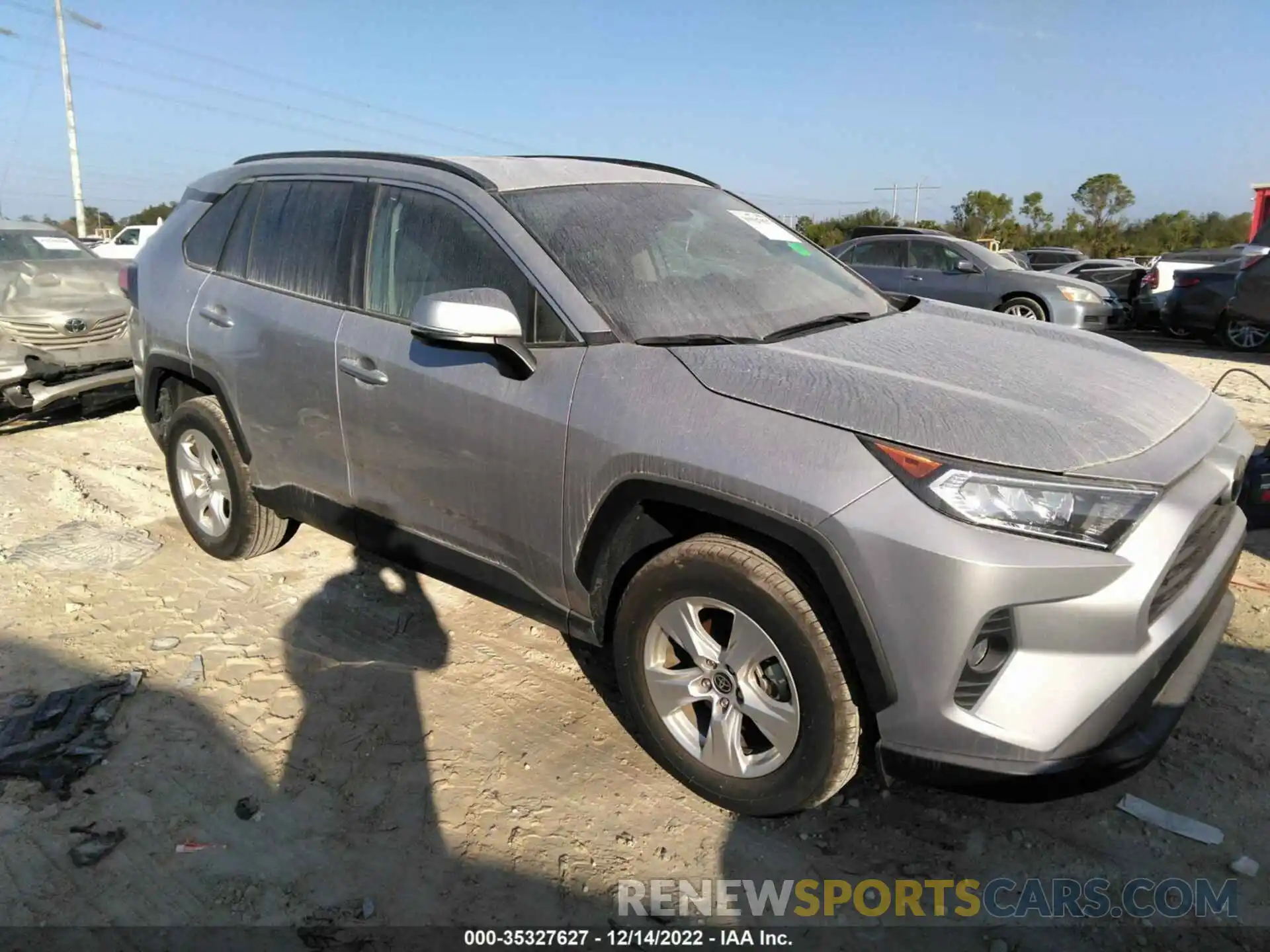 1 Photograph of a damaged car 2T3W1RFV3MW179585 TOYOTA RAV4 2021