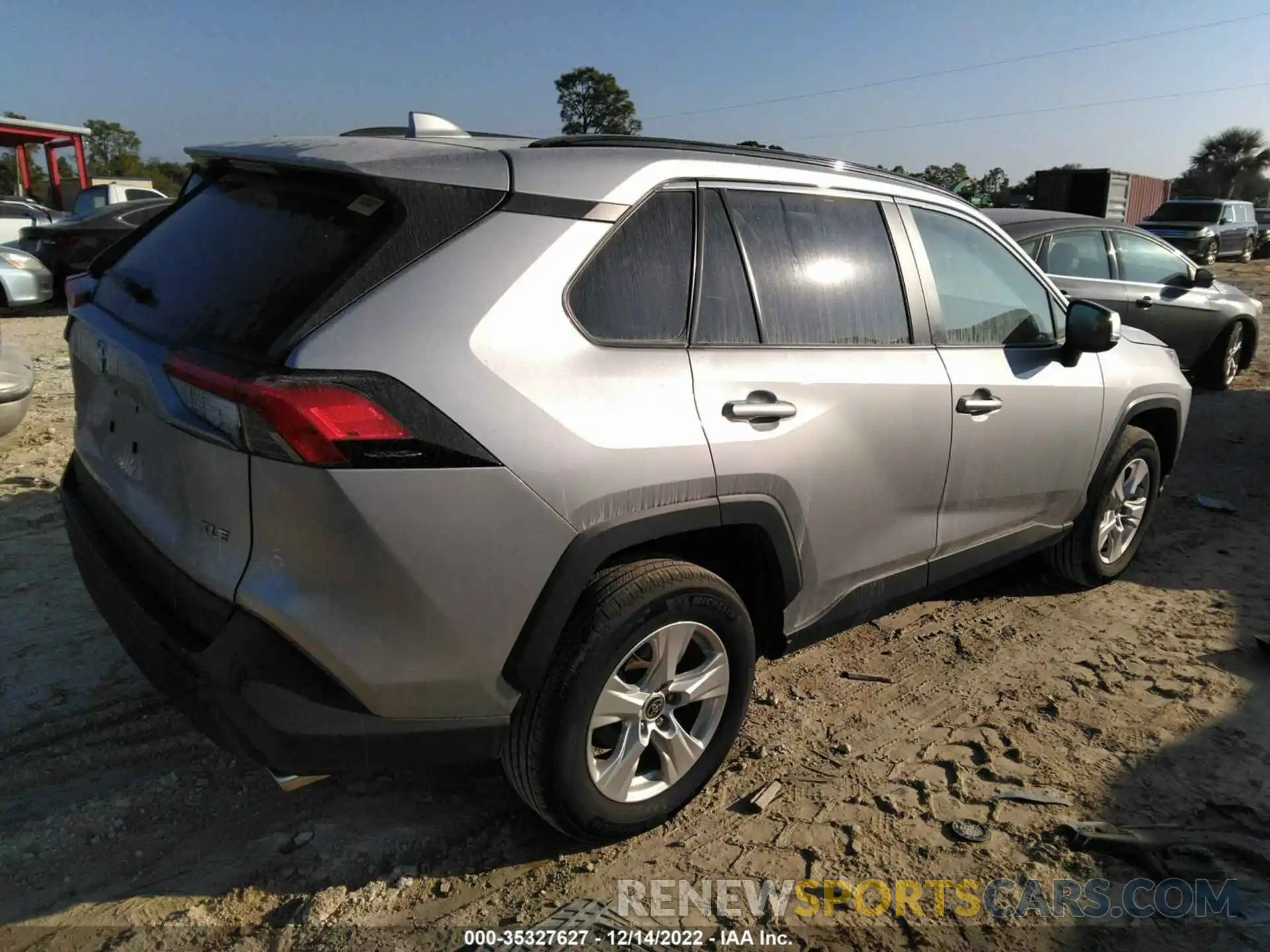 4 Photograph of a damaged car 2T3W1RFV3MW179585 TOYOTA RAV4 2021