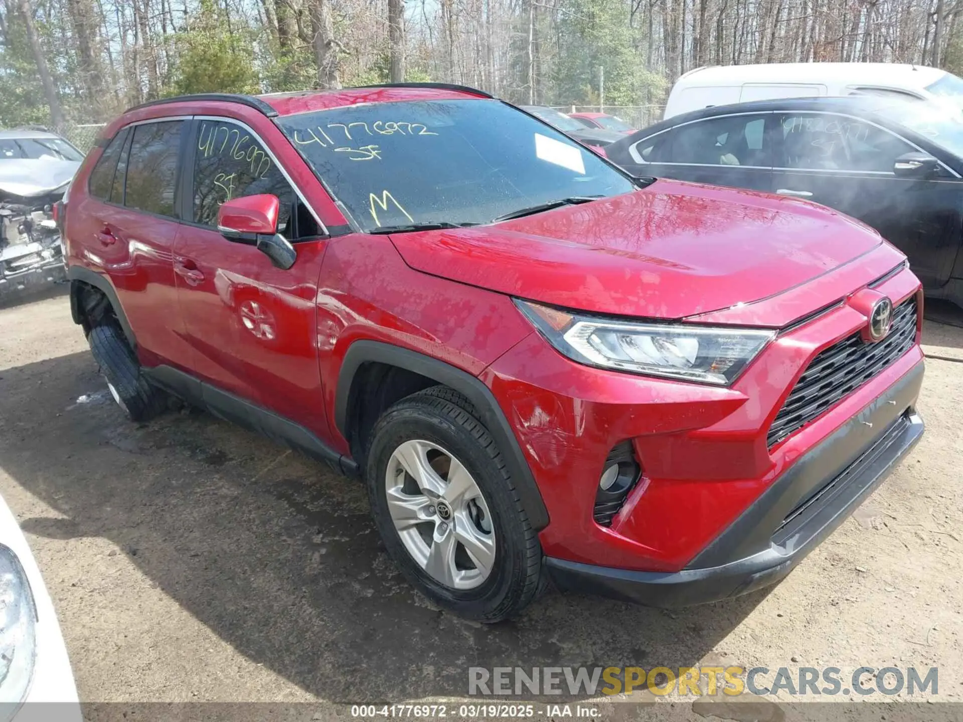 1 Photograph of a damaged car 2T3W1RFV3MW180123 TOYOTA RAV4 2021