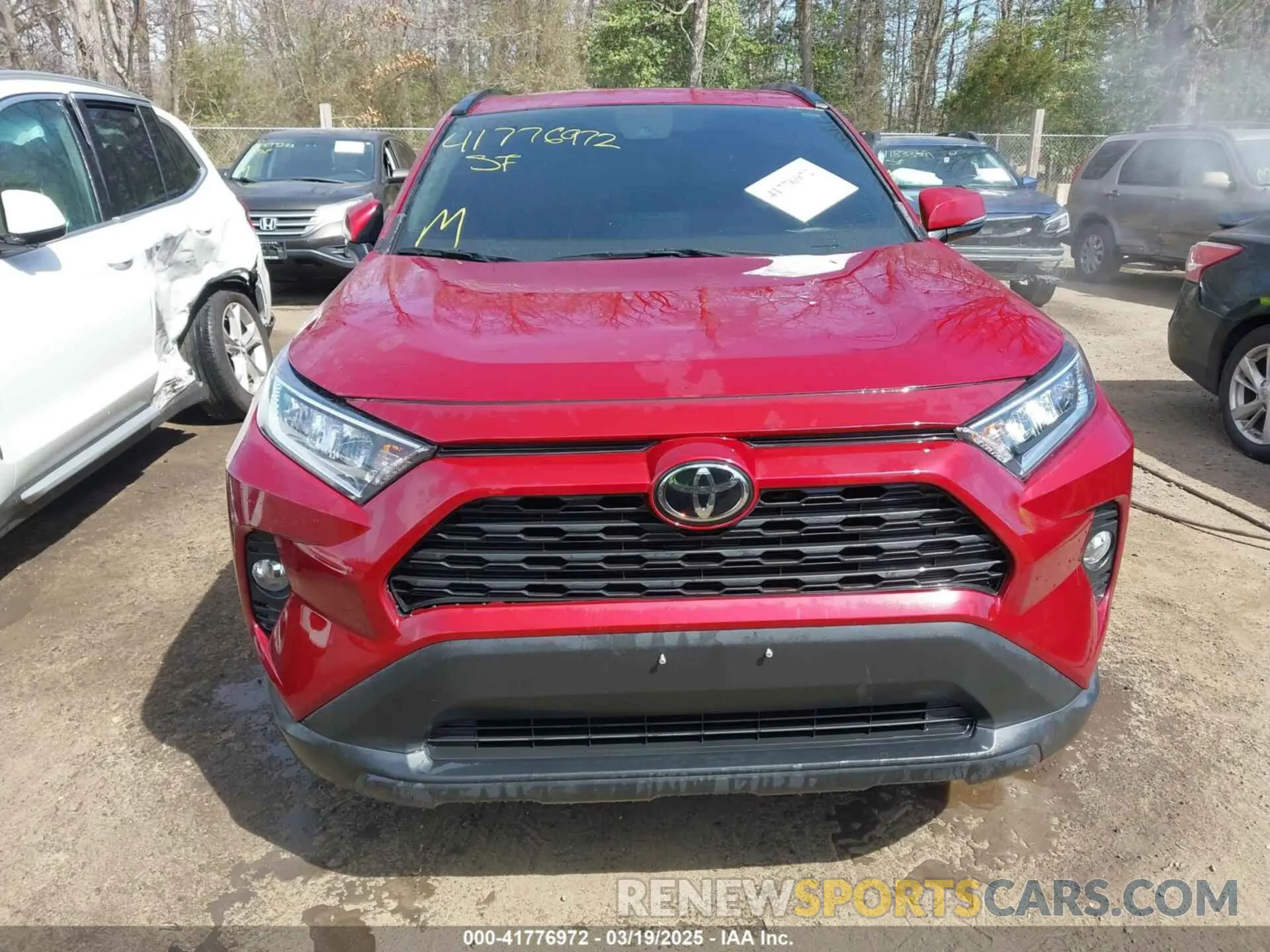 11 Photograph of a damaged car 2T3W1RFV3MW180123 TOYOTA RAV4 2021
