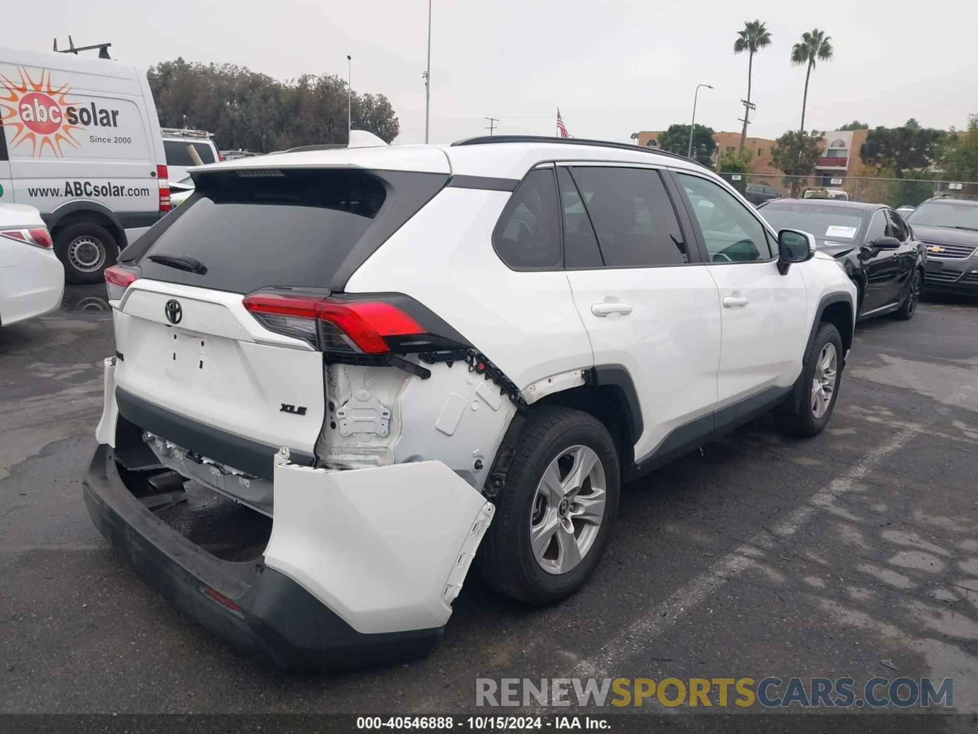 4 Photograph of a damaged car 2T3W1RFV4MC097642 TOYOTA RAV4 2021